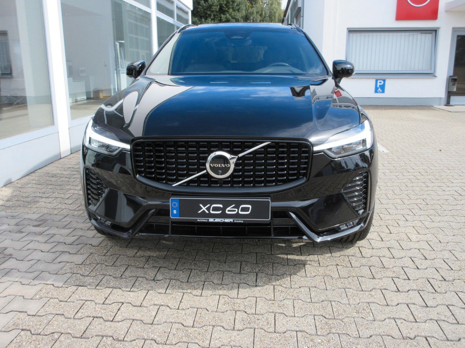 Volvo XC 60 B5 Plus Dark AWD