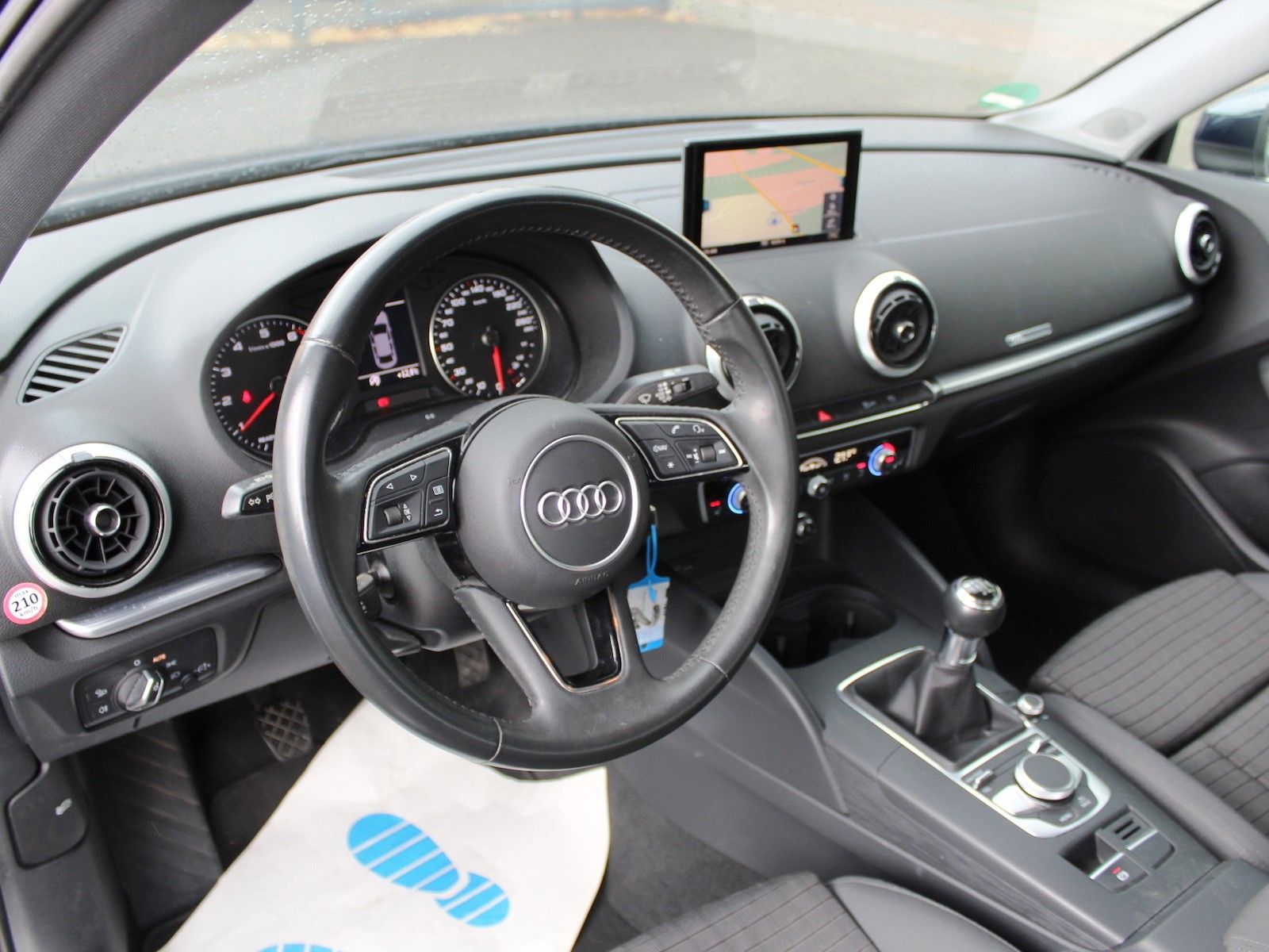 Audi A3 30 TFSI sport - Samsaru's Car Outlet