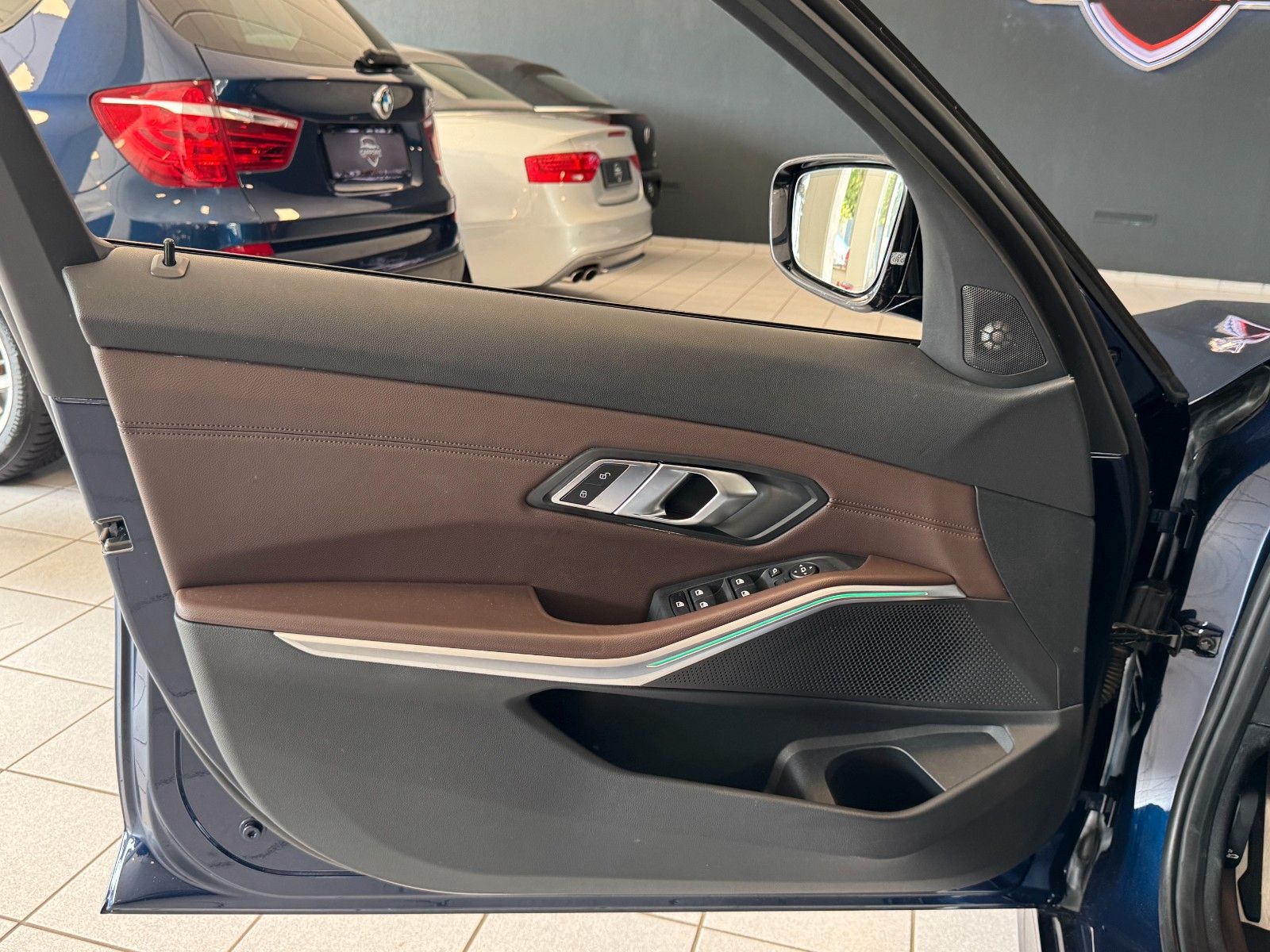 BMW 340 M340i xDrive Auto M//Performance - Samsaru's Car Outlet