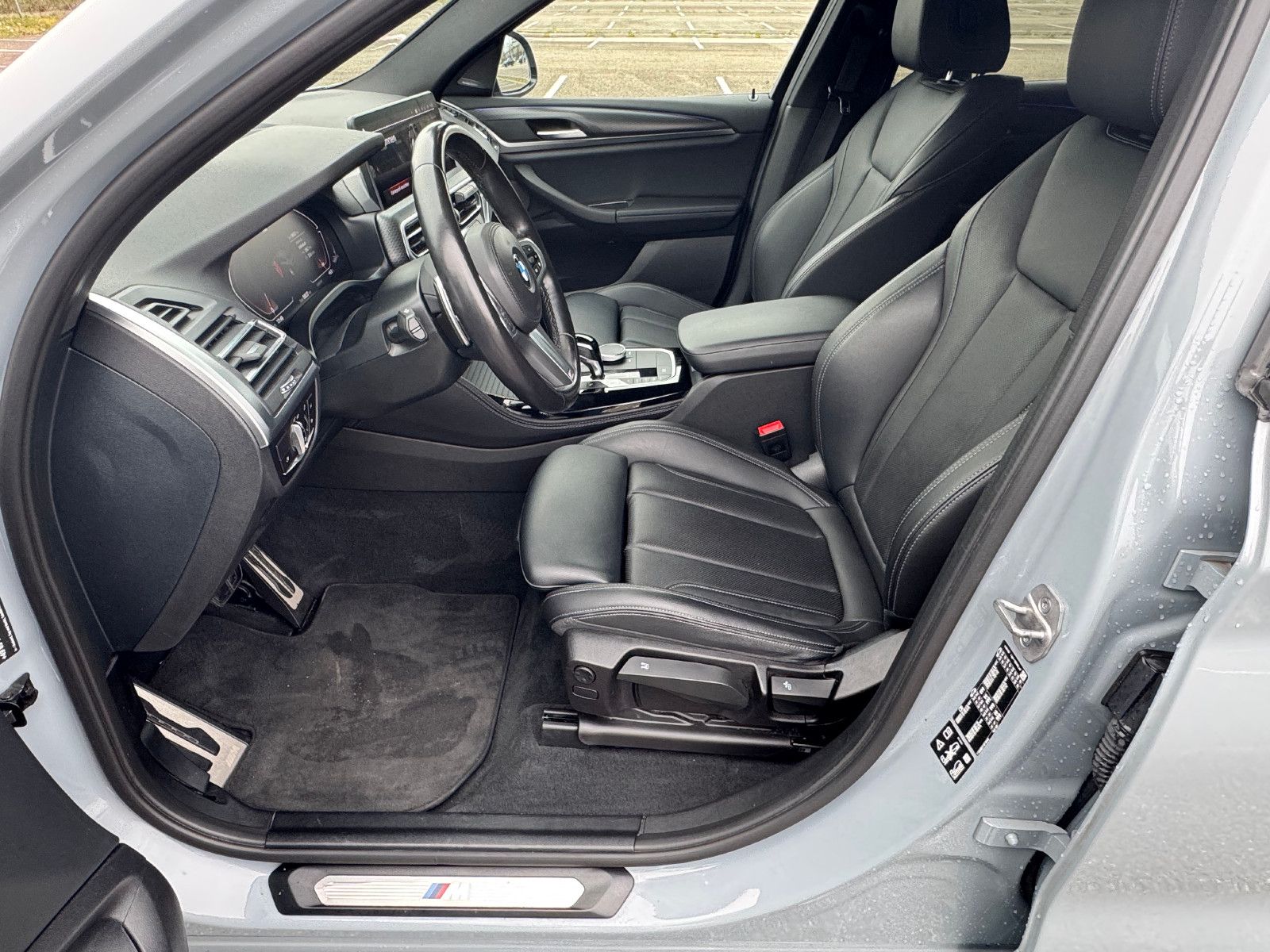 BMW X4 xDrive30d*M Sport*Laserlicht*HUD*AHK*SHZ*Kam.
