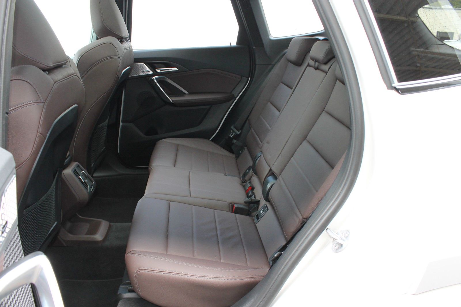 BMW X1 xDrive 23i M-Sport - Samsaru's Car Outlet