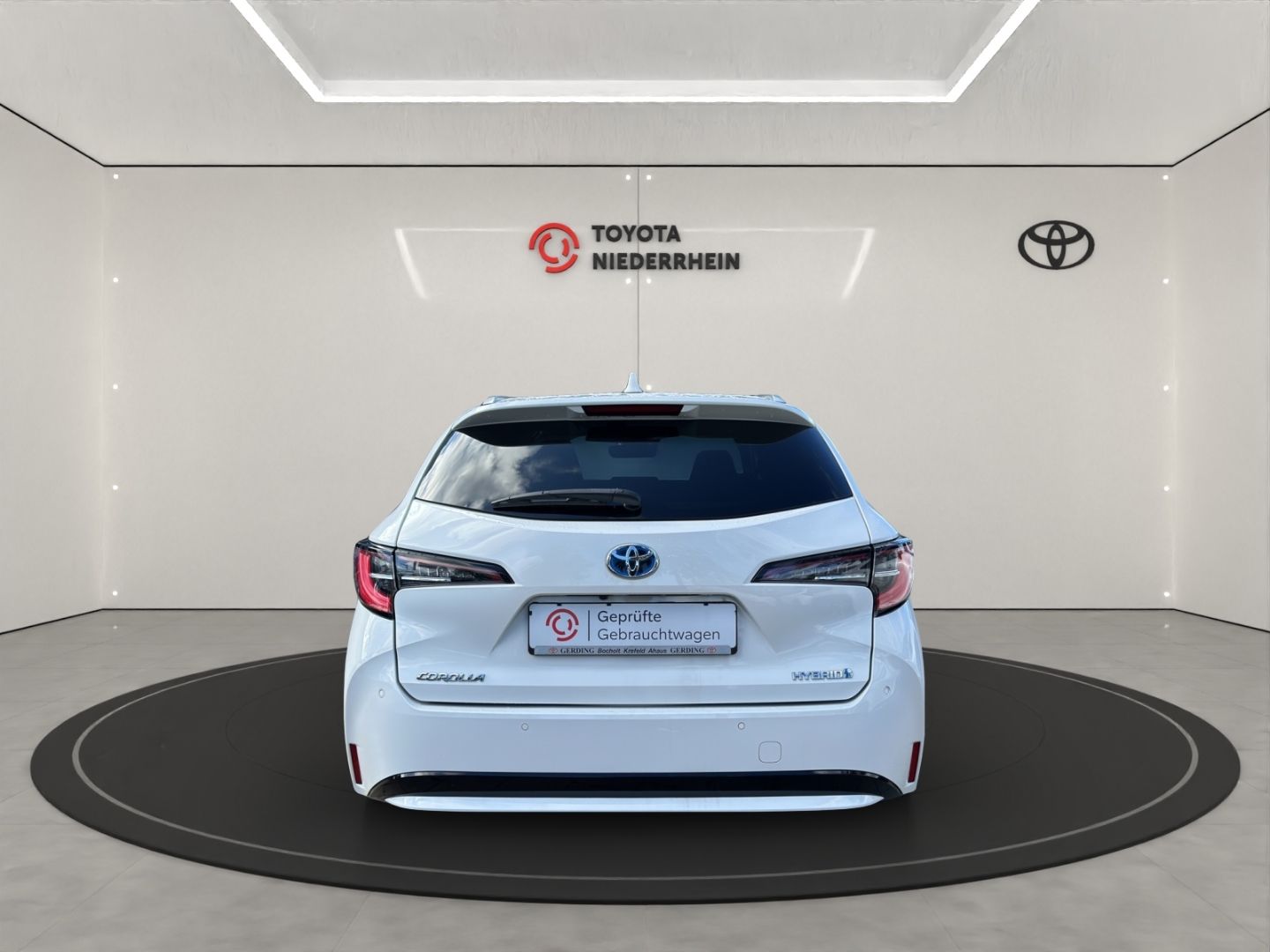 Toyota Corolla Touring Sports Hybrid Team D 1.8 LED+RFK