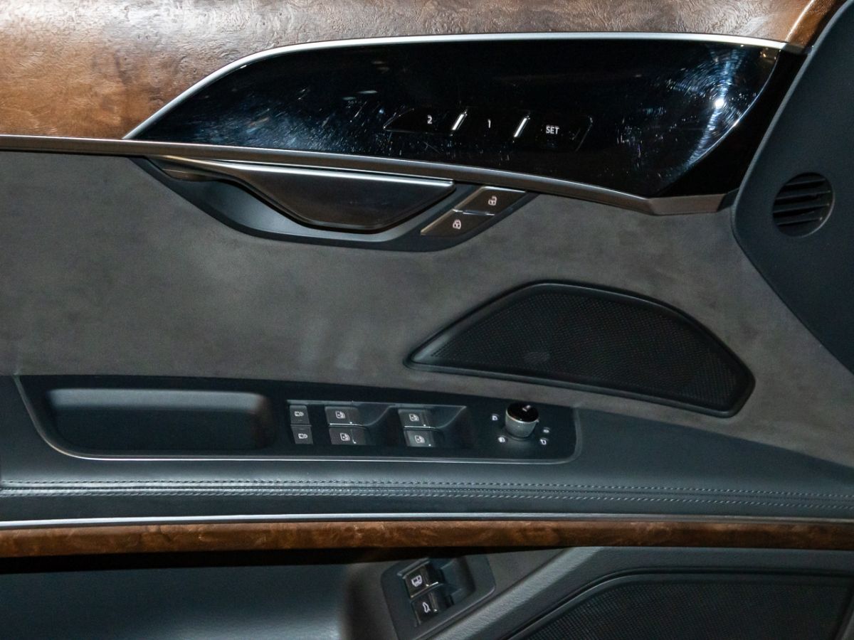 Audi A8 60 TFSI e qu - Samsaru's Car Outlet