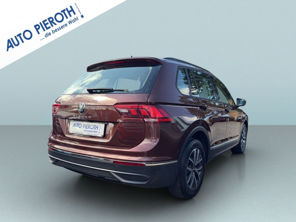 Volkswagen Tiguan 2.0 TDI DSG Life - Samsaru's Car Outlet