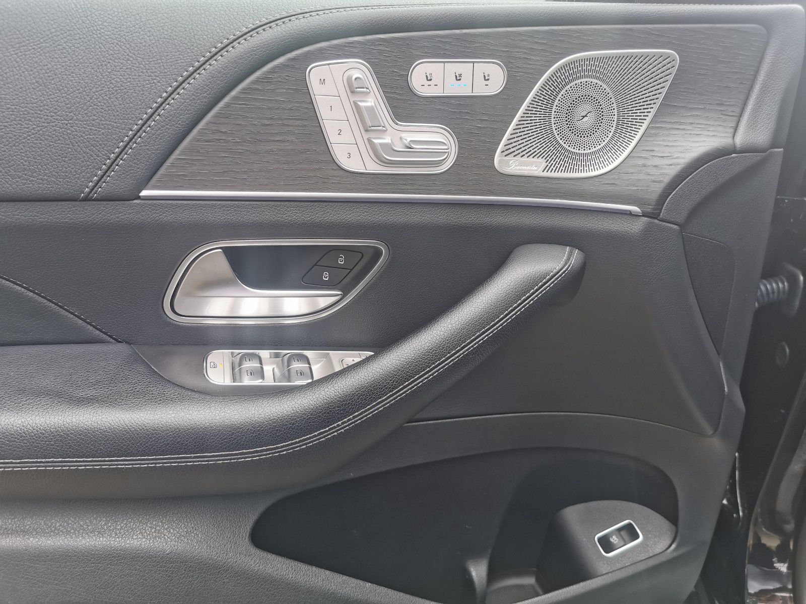 Mercedes-Benz GLS 450 4M AMG - Samsaru's Car Outlet