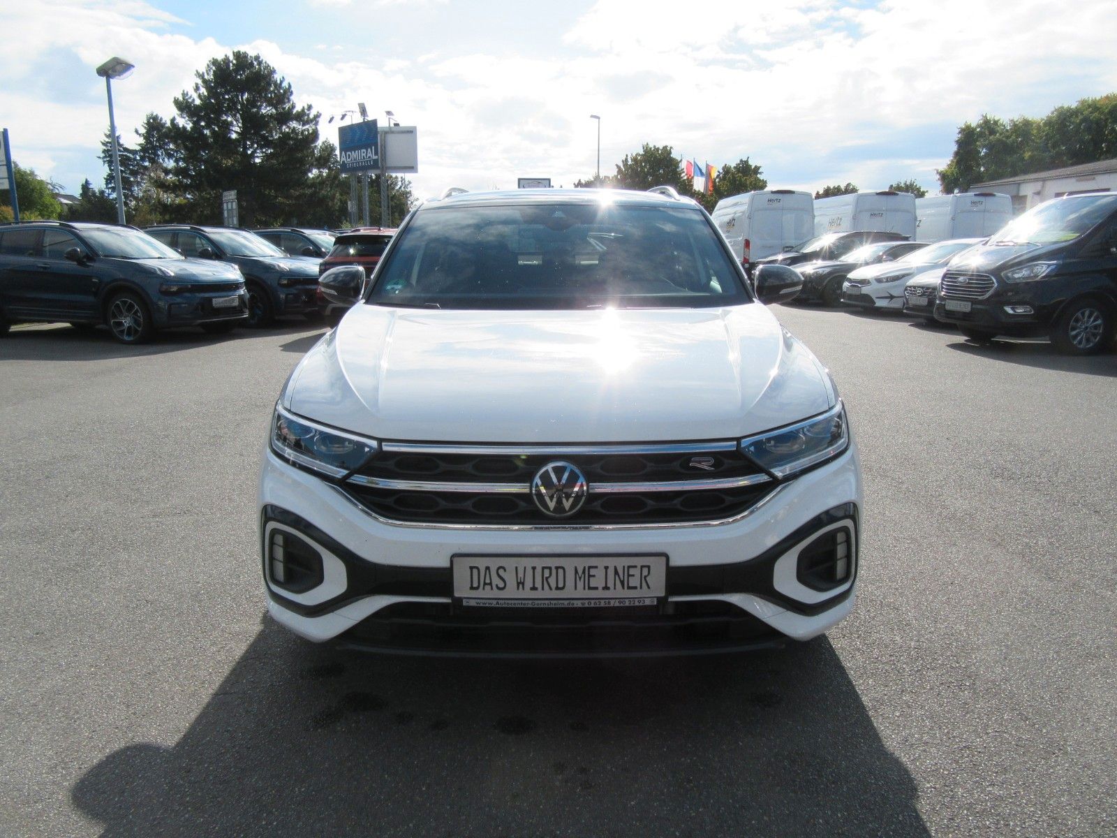Volkswagen T-Roc R-Line - Samsaru's Car Outlet