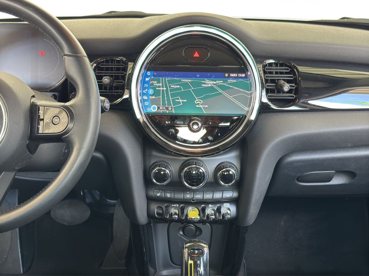 MINI Cooper SE Sport-LR - Samsaru's Car Outlet