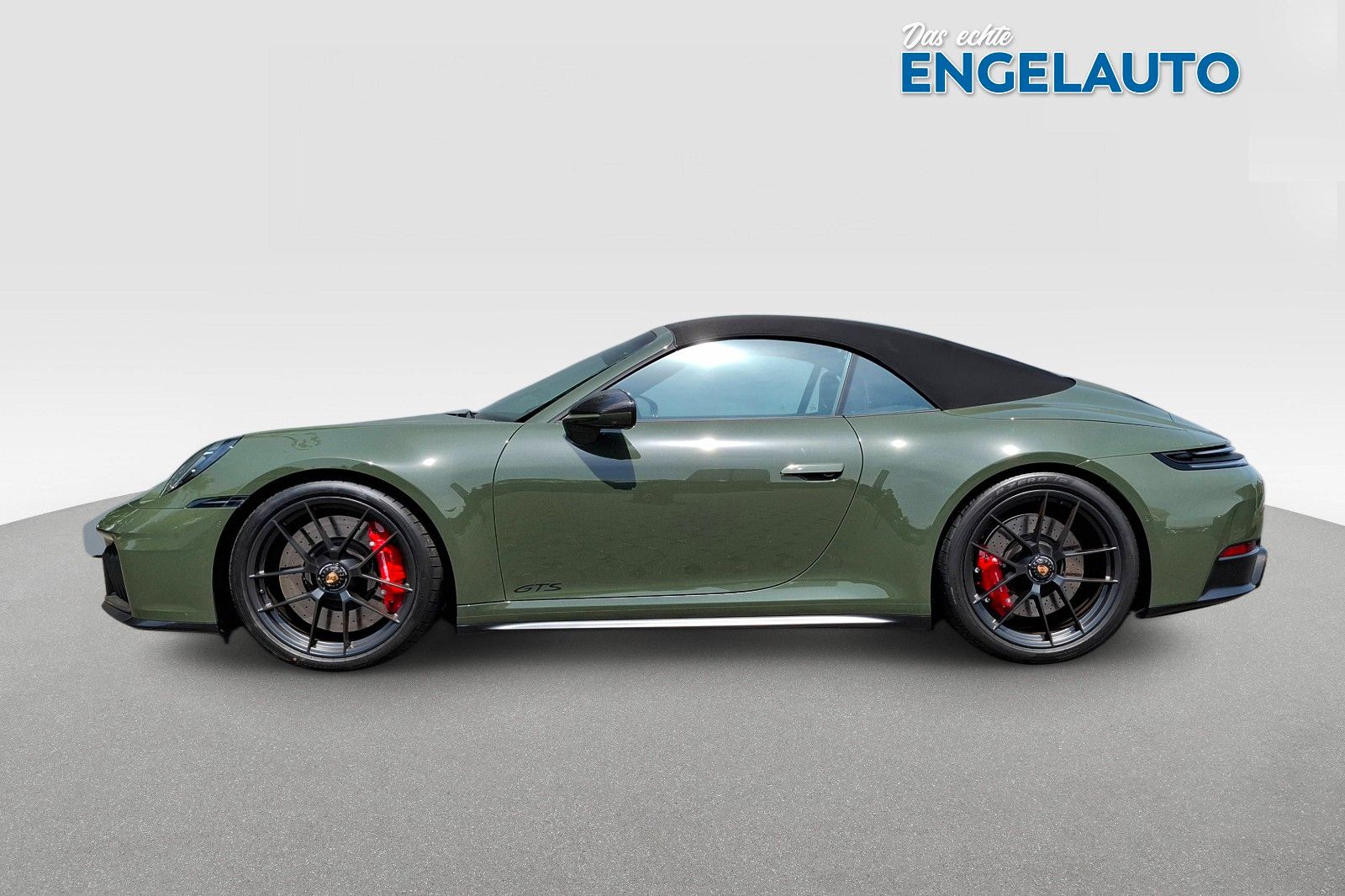 Porsche 992.2 911 Carrera 4 GTS T-Hybrid Cabriolet