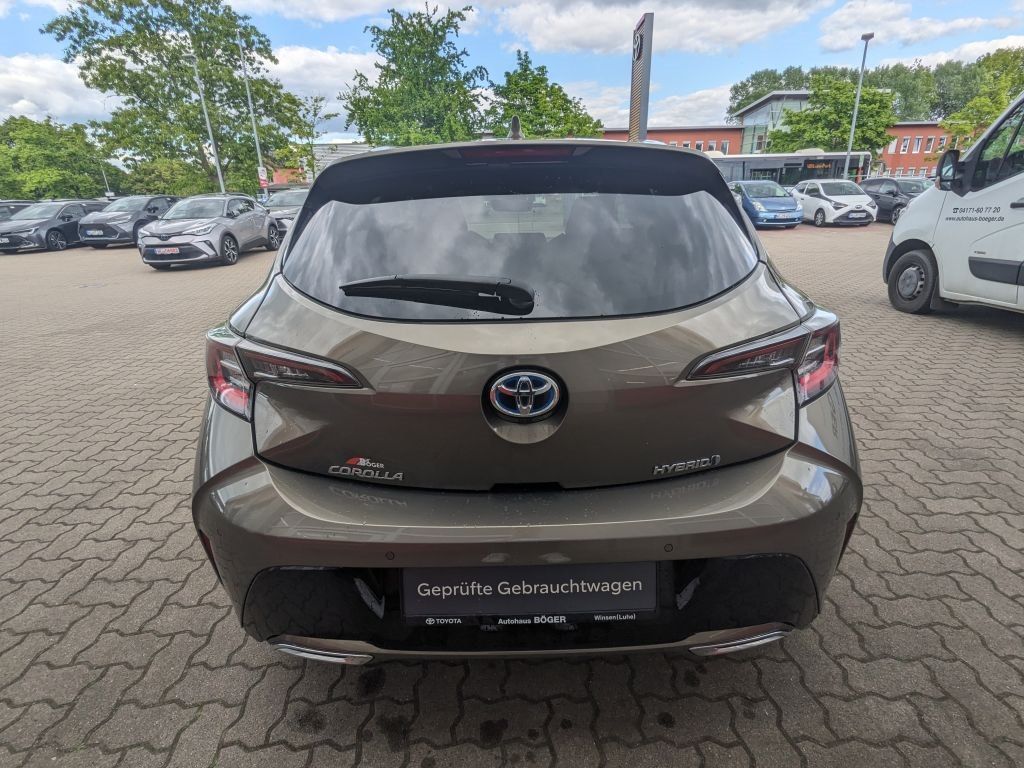 Toyota Corolla 2.0 Hybrid - Samsaru's Car Outlet