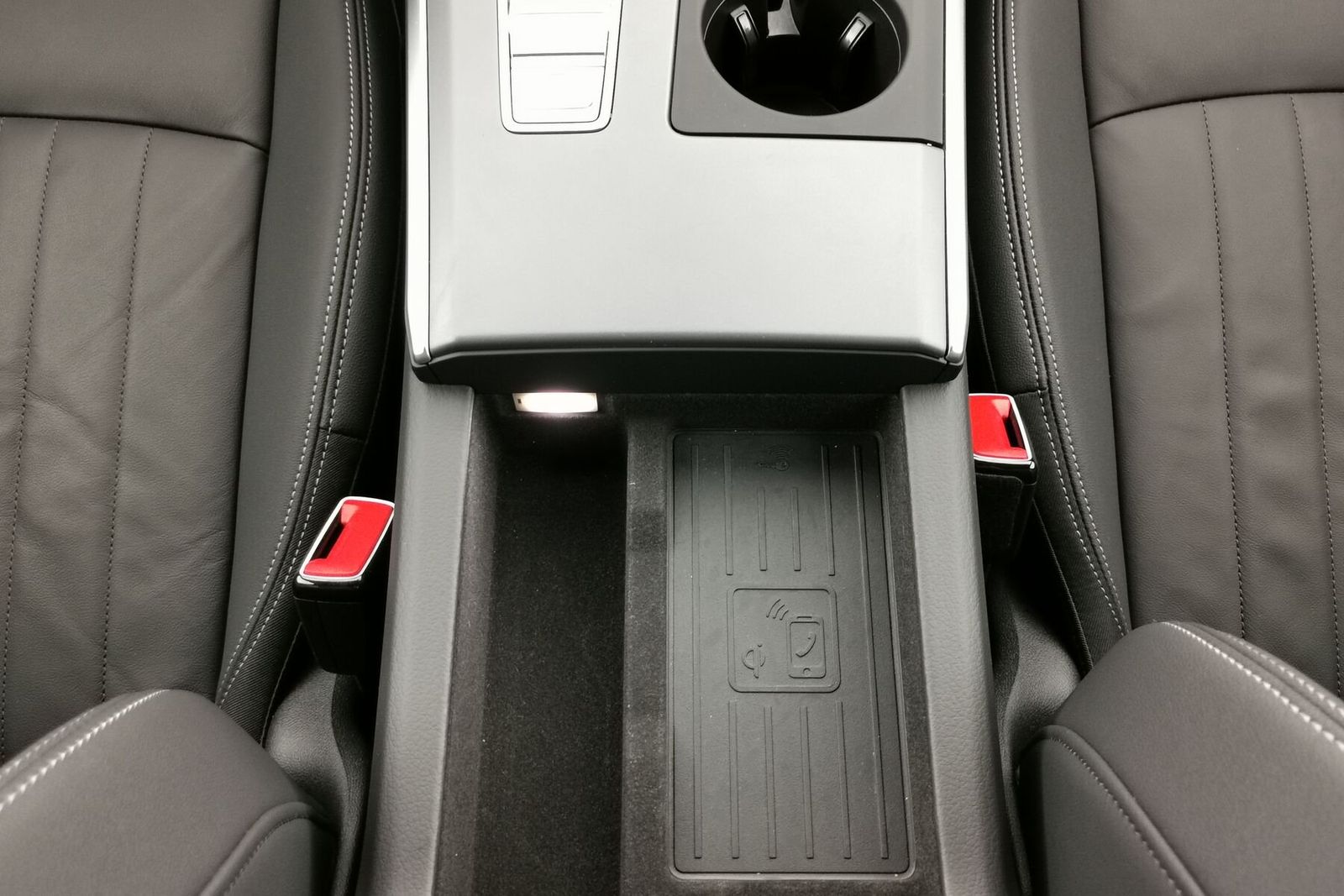 Audi A6 40TDI S line|ACC|HUD|elSitze|Leder|Matrix|RFK