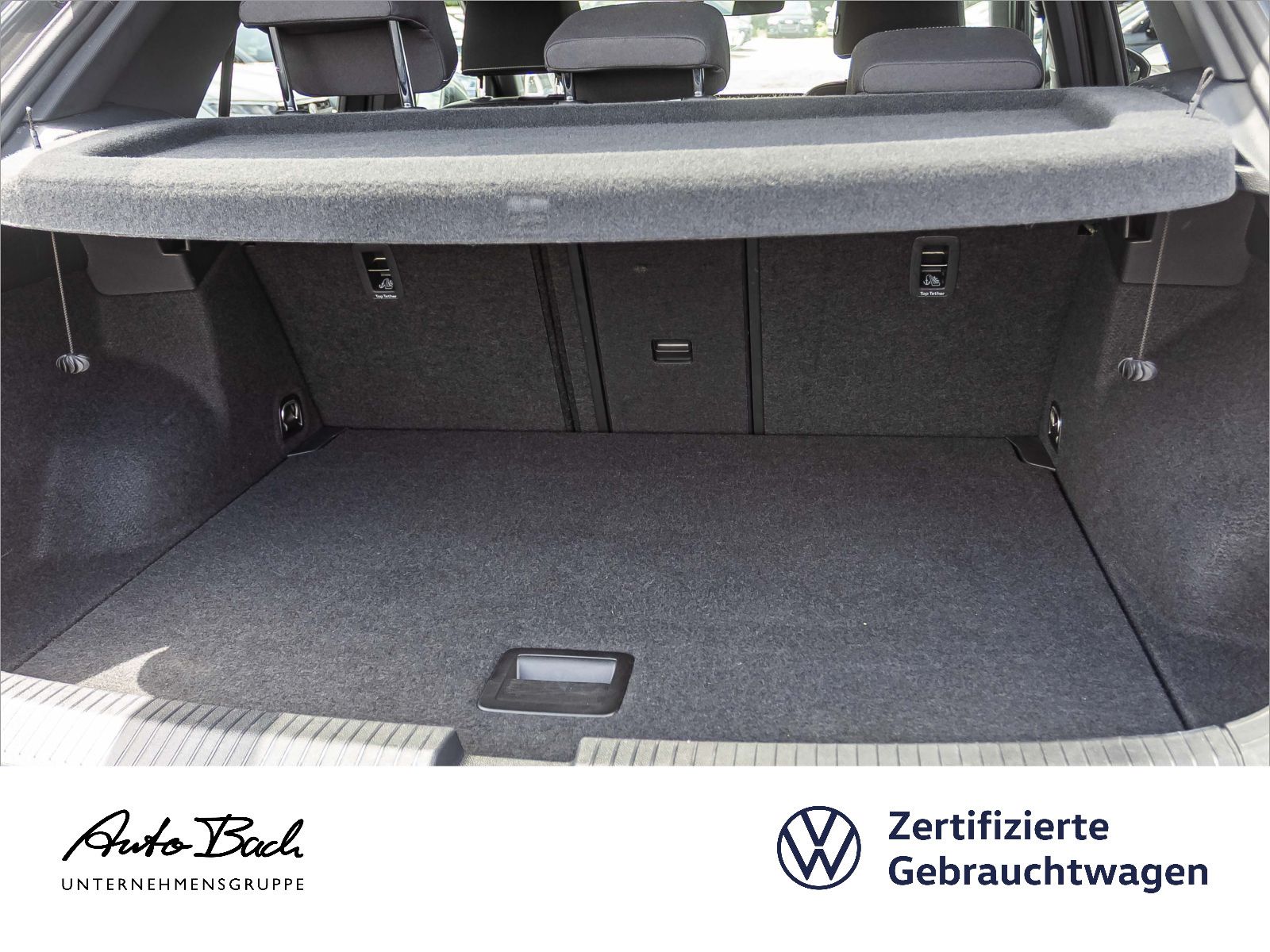 Volkswagen T-Roc 1.5 TSI R-Line - Samsaru's Car Outlet