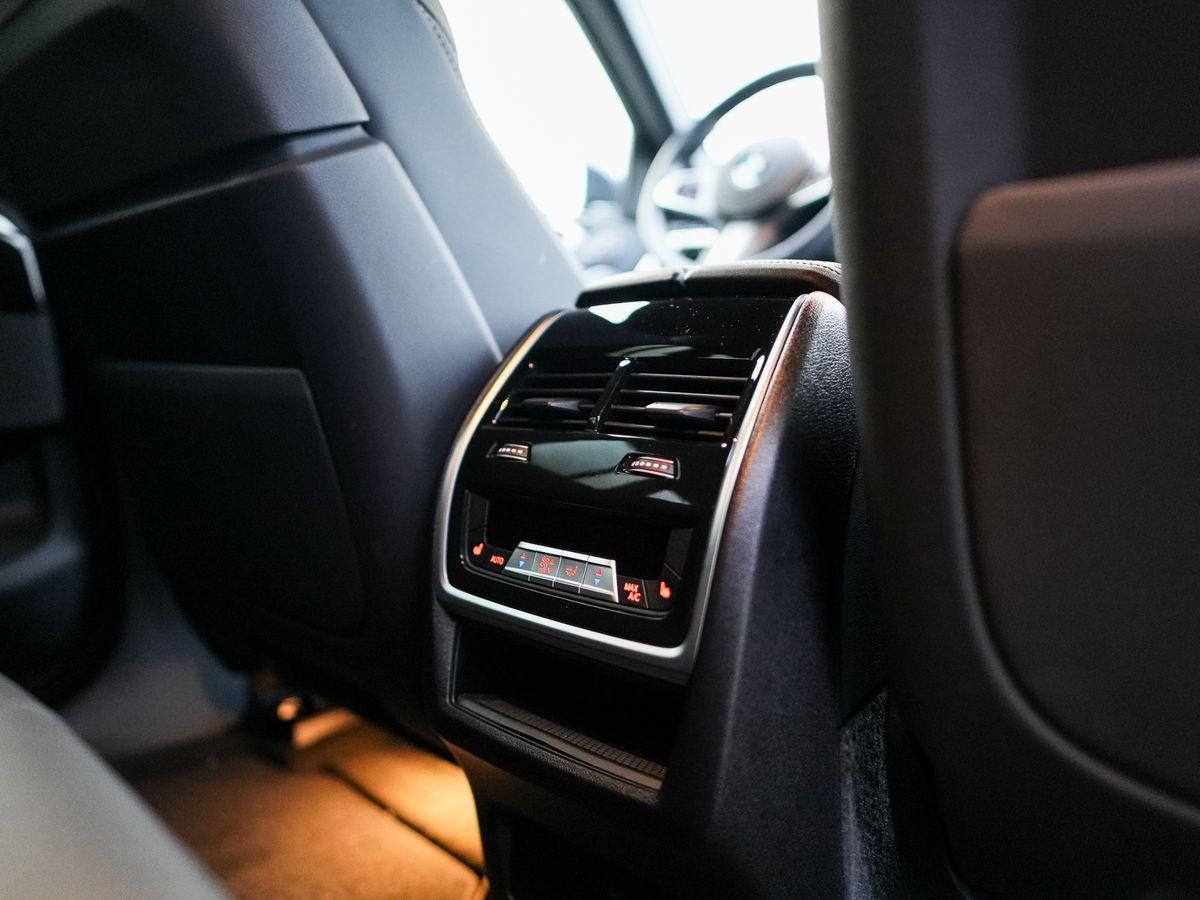 BMW X6 xDrive30d M-SportPRO 22 ACC PANO 2-ALuft 360