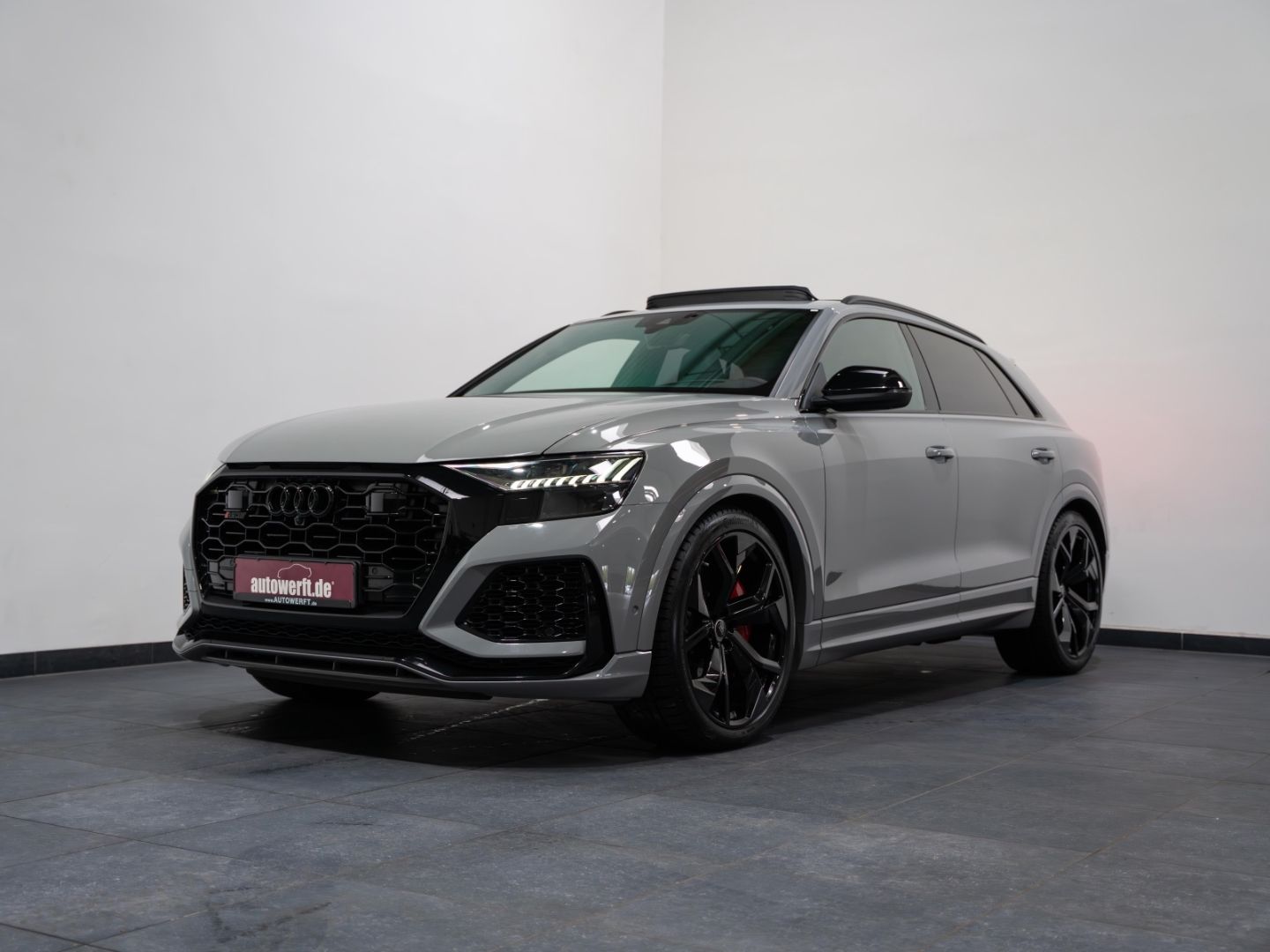 Audi RSQ8 4.0 TFSI QU DESIGN*KERAMIK*DYNAMIK*BLACK*HU
