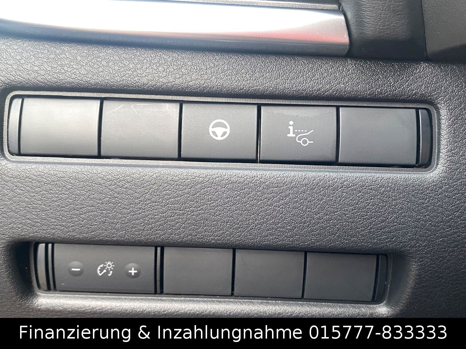 Nissan X-Trail E 4orce Tekna Voll Garantie