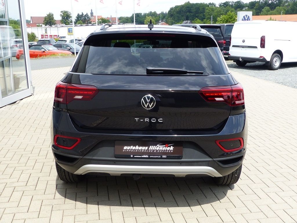 Volkswagen T-Roc 1.5 TSI DSG Life - Samsaru's Car Outlet