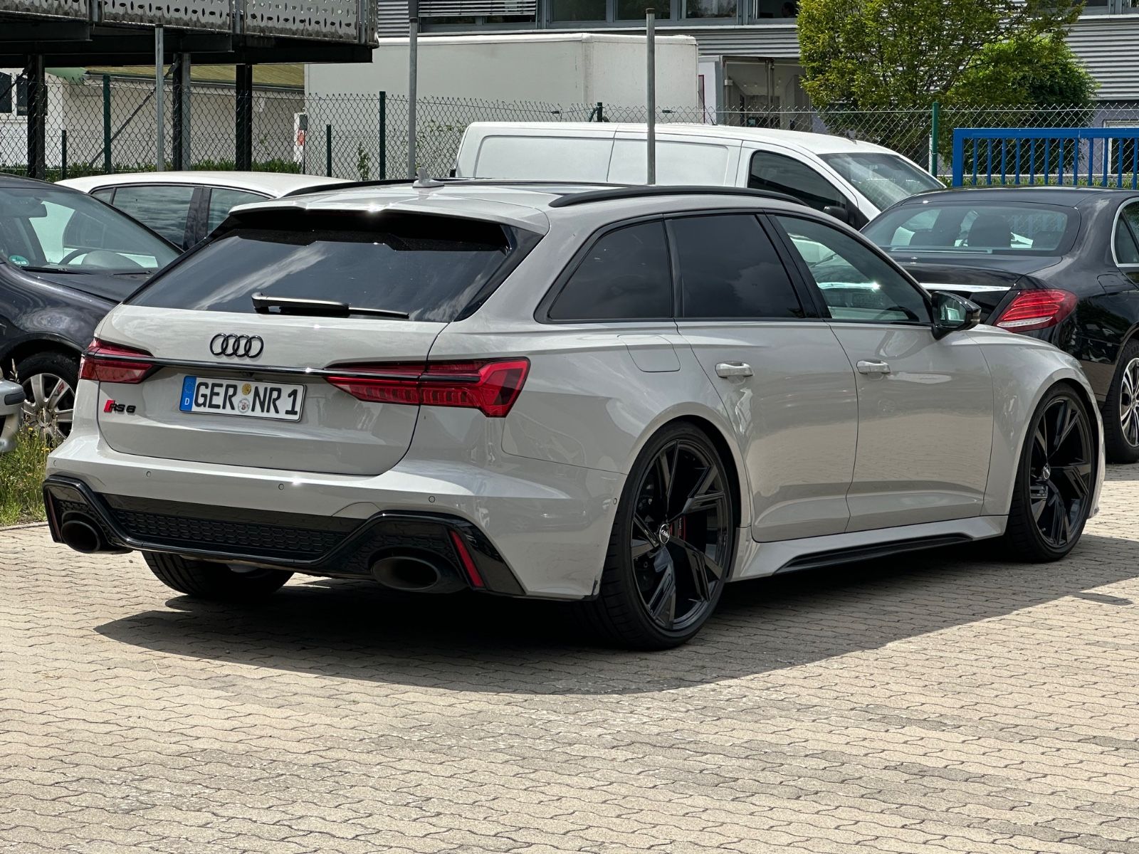 Audi RS6 RS 6 Avant 4.0 TFSI quattro