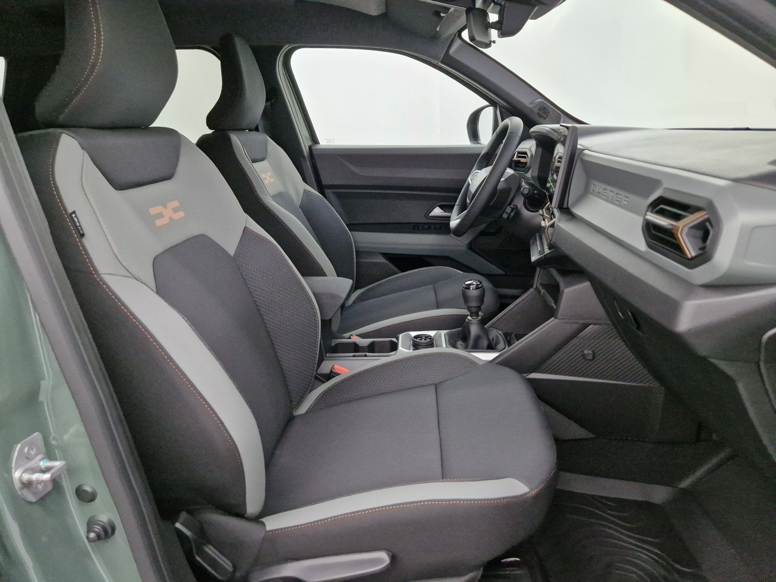 Dacia Duster Extreme TCe 130 4x4 - Samsaru's Car Outlet