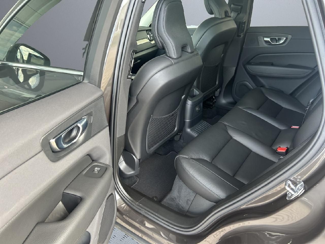 Volvo XC60 Inscription T8 Recharge *AHK*Xenium Paket