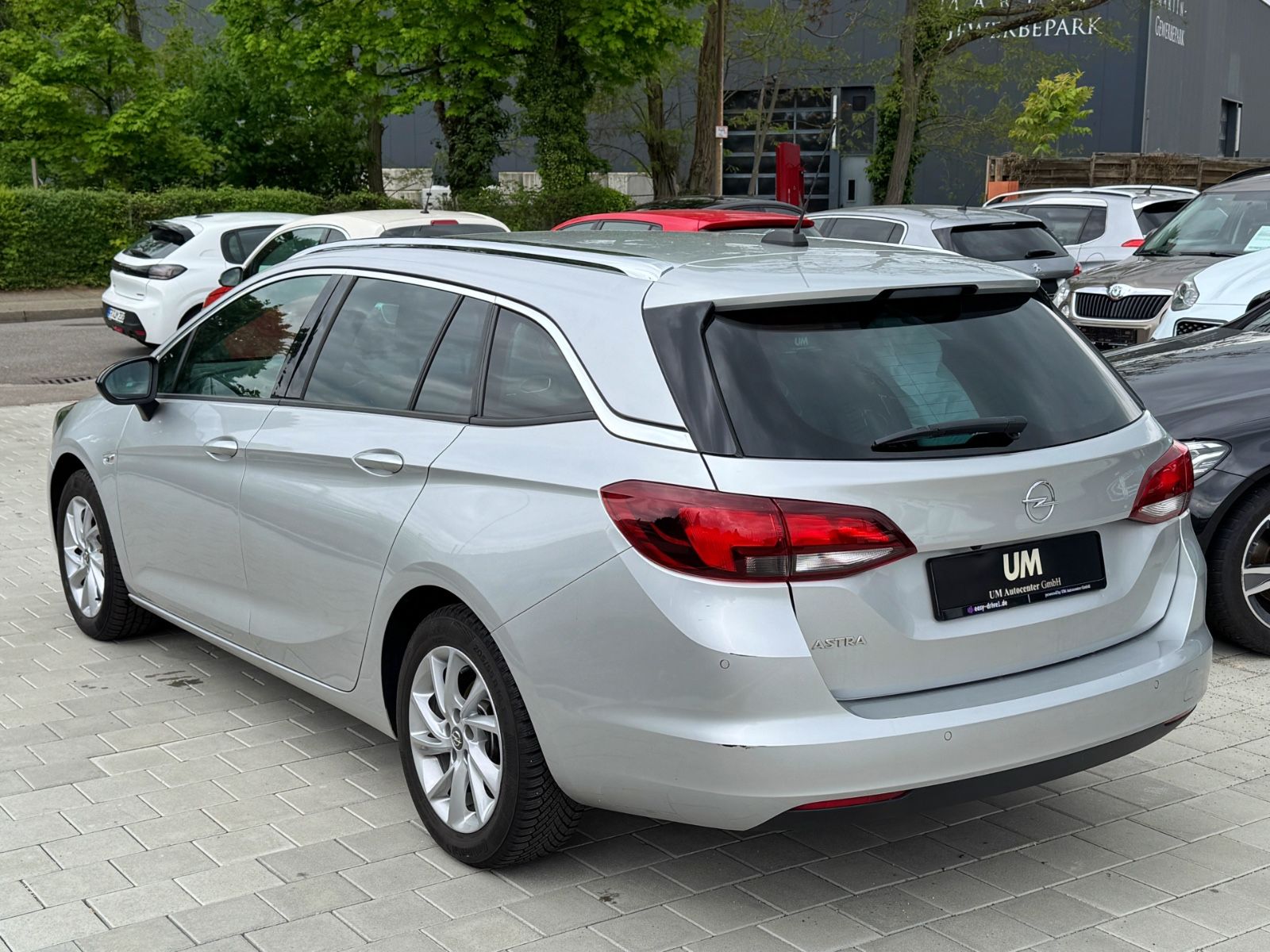 Opel Astra K Sports Tourer Elegance - Samsaru's Car Outlet