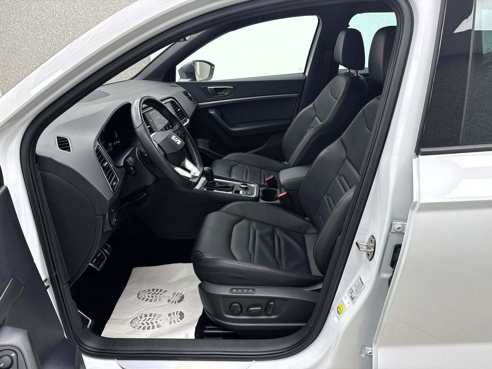 Seat Ateca 2.0 TDI FR Line Sport ACC Leder Mem AHK RC