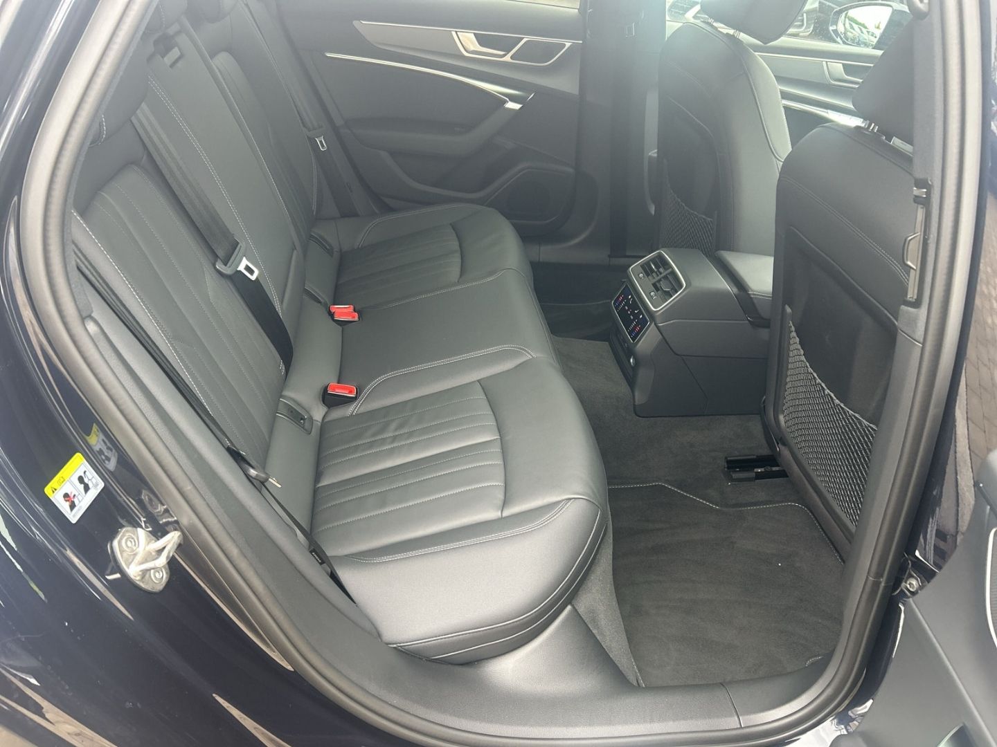 Audi A6 Avant 40 TDI advanced - Samsaru's Car Outlet