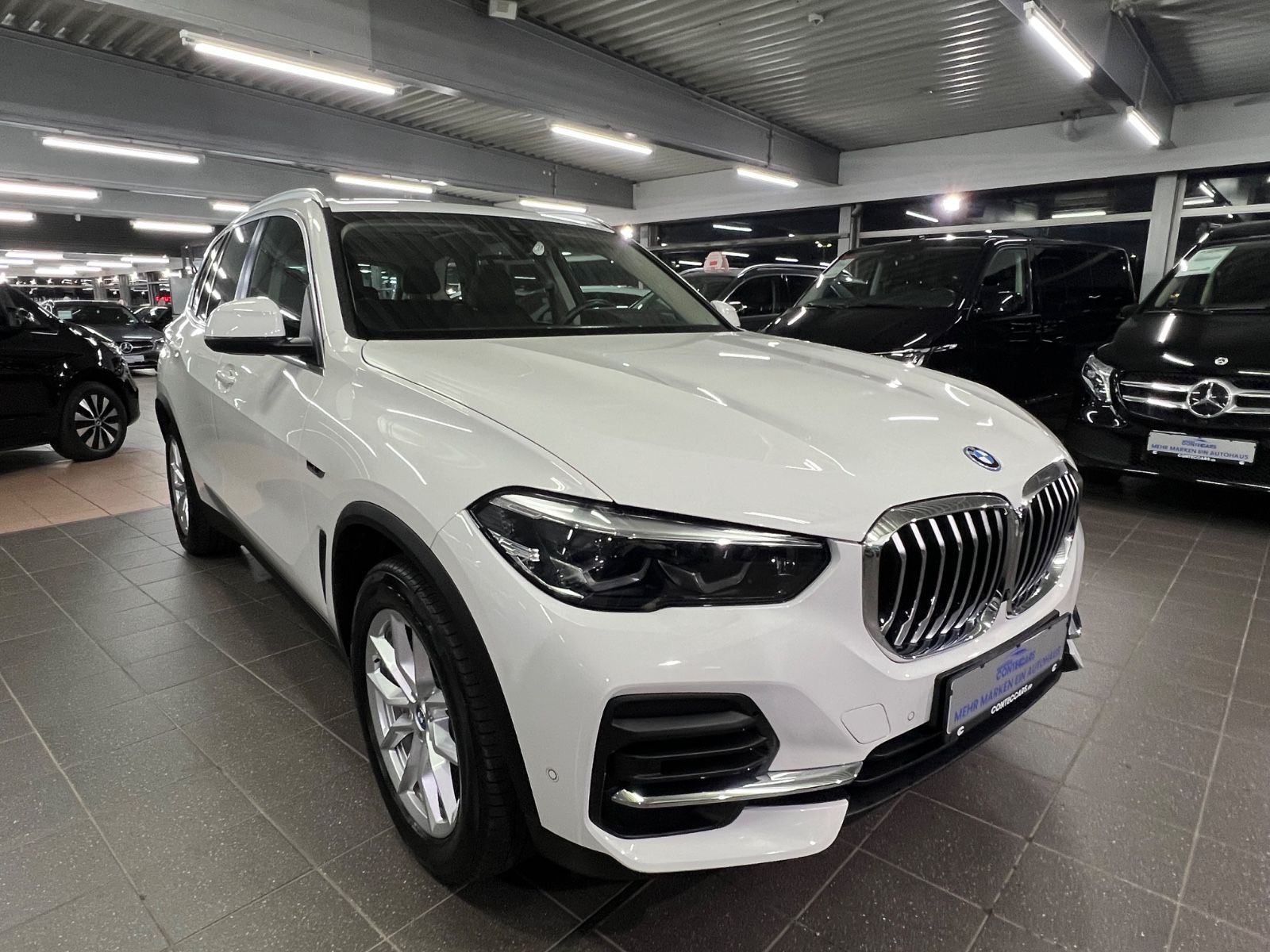 BMW X5 xDrive 45 e ACC+PARKPLUS+Pano+HuD+VERNASCA