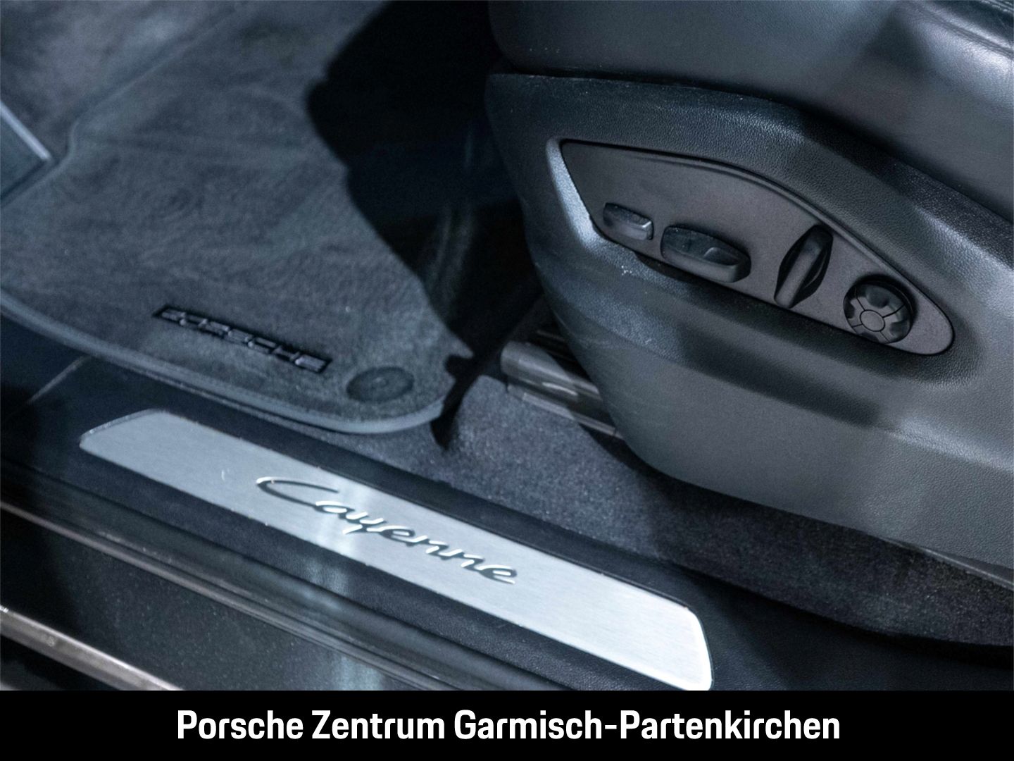 Porsche Cayenne E-Hybrid 360Kamera HUD hinten LenkradHZG