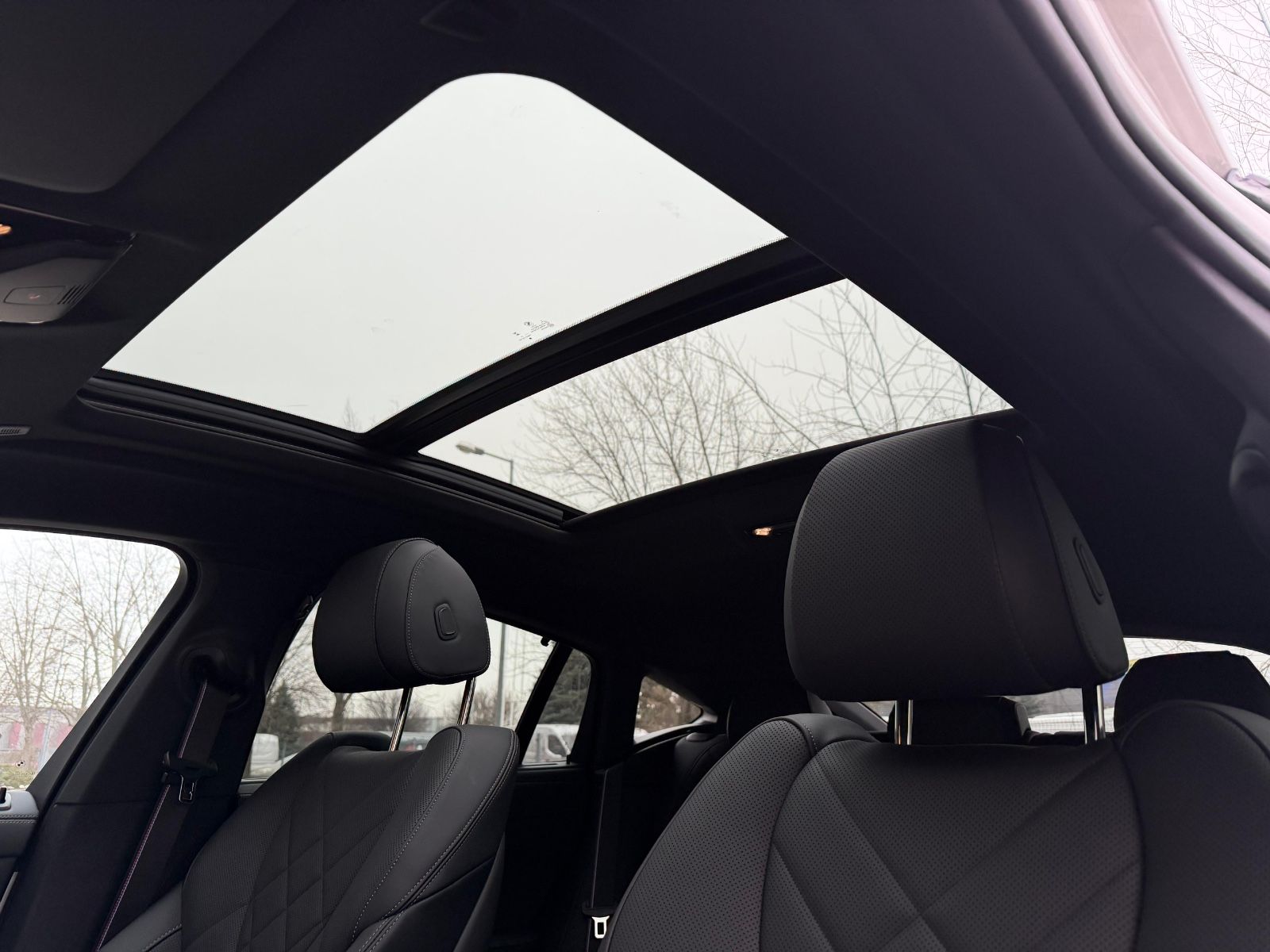 BMW X6 30d M SPORT PRO.LUFTFEDER.SOFTCL.PANO.AHK.22"