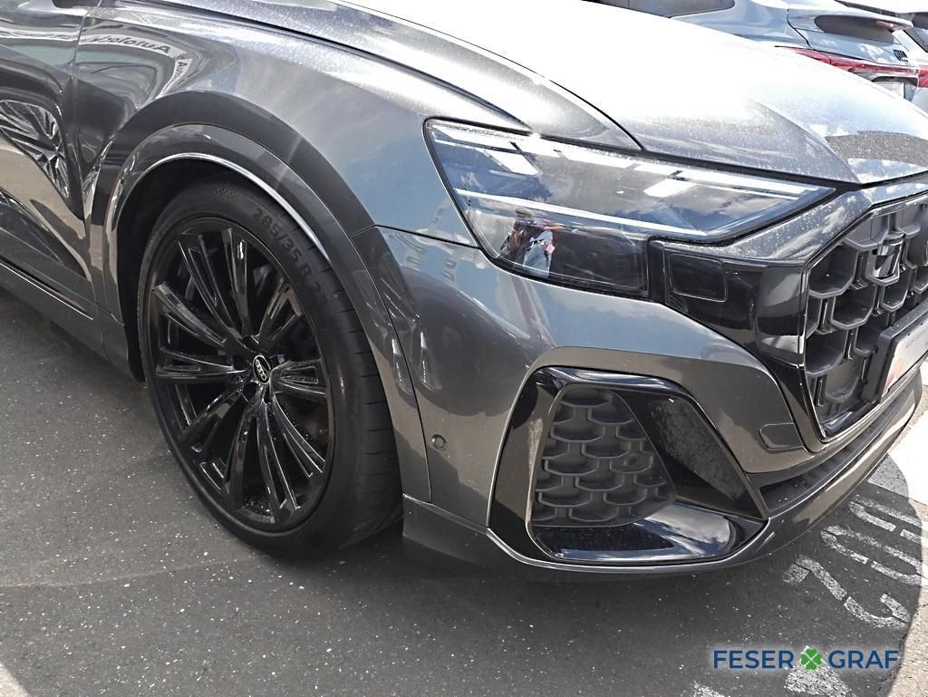 Audi Q8 50 TDI quattro S line - Samsaru's Car Outlet