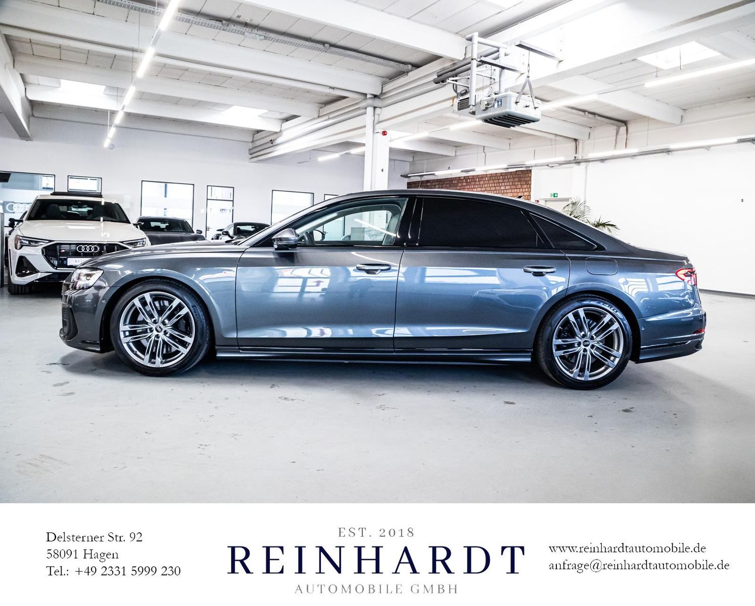 Audi A8 60TFSie L S LINE/BLACK - Samsaru's Car Outlet