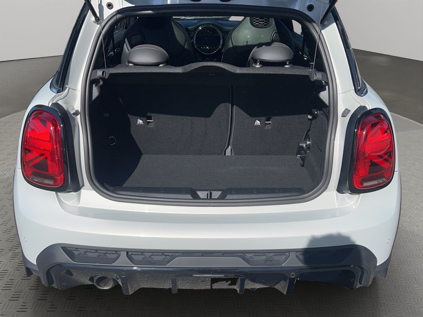 MINI Cooper Steptronic John Cooper Works Trim - Samsaru's Car Outlet