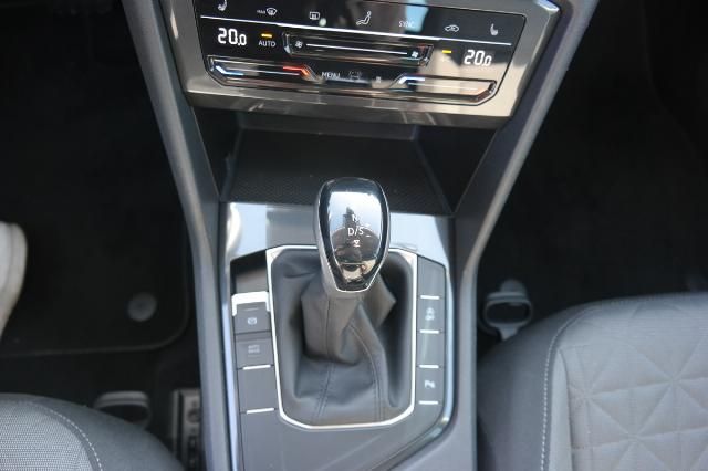 Volkswagen Tiguan 2.0 TDI Life DSG - Samsaru's Car Outlet