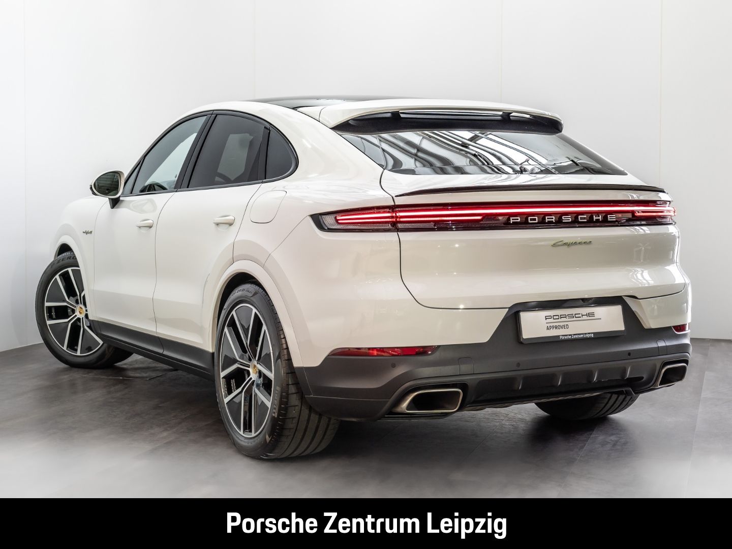 Porsche Cayenne E-Hybrid Coupe AHK InnoDrive HeadUp