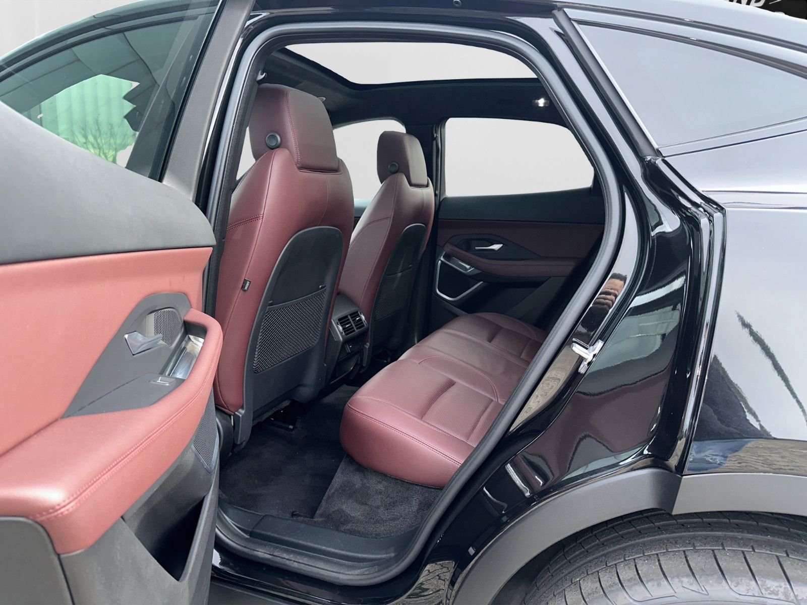 Jaguar E-Pace P300 Sport AWD|Meridian|Pano|Alcantara
