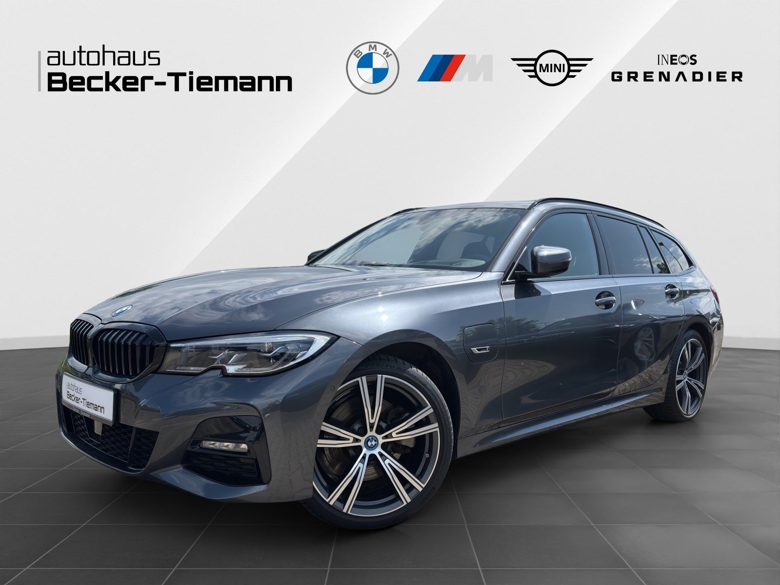 BMW 320e xDrive Touring M Sport - Samsaru's Car Outlet