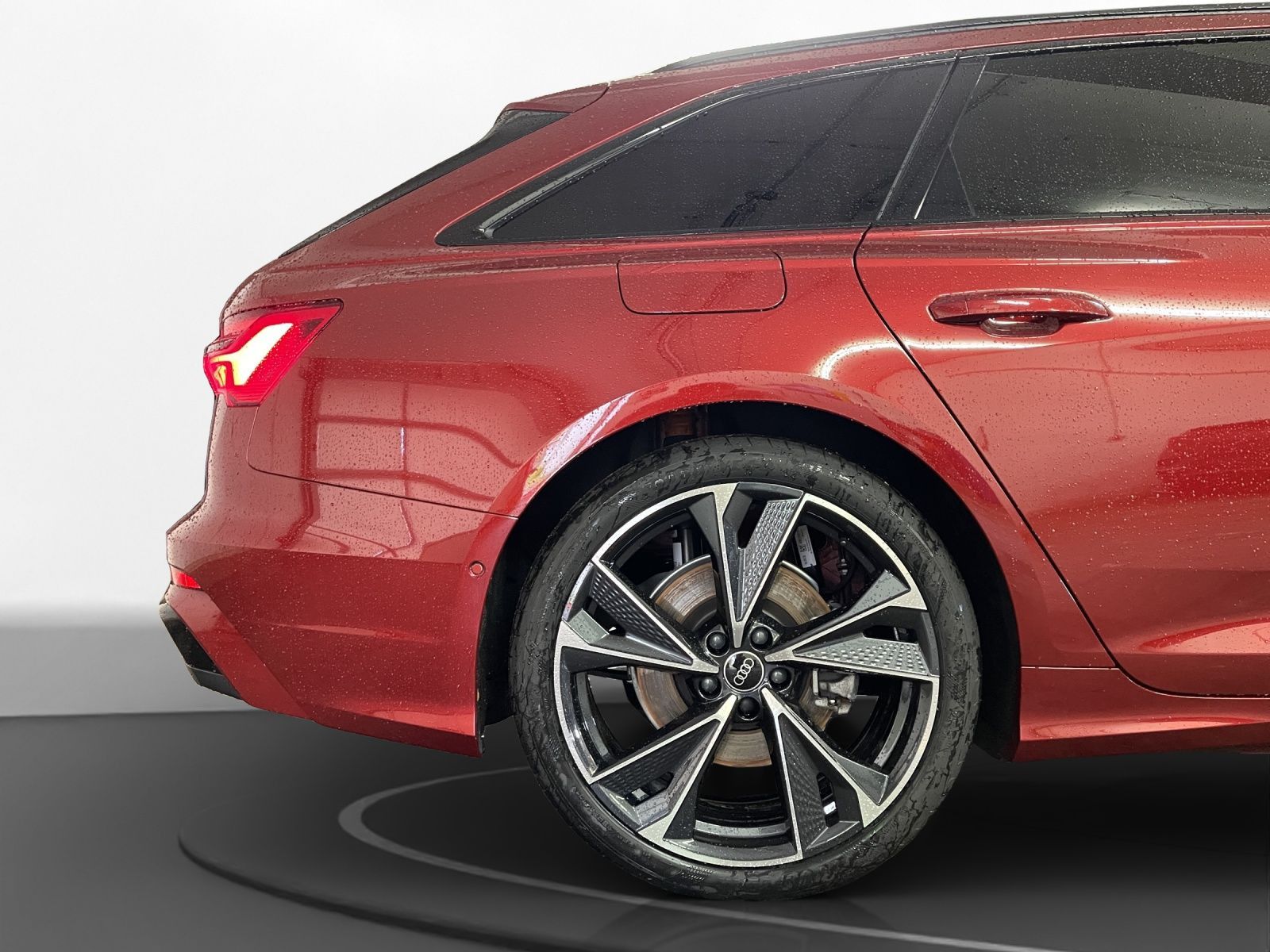 Audi A6 Avant 50 TFSIe qu. S line - Samsaru's Car Outlet