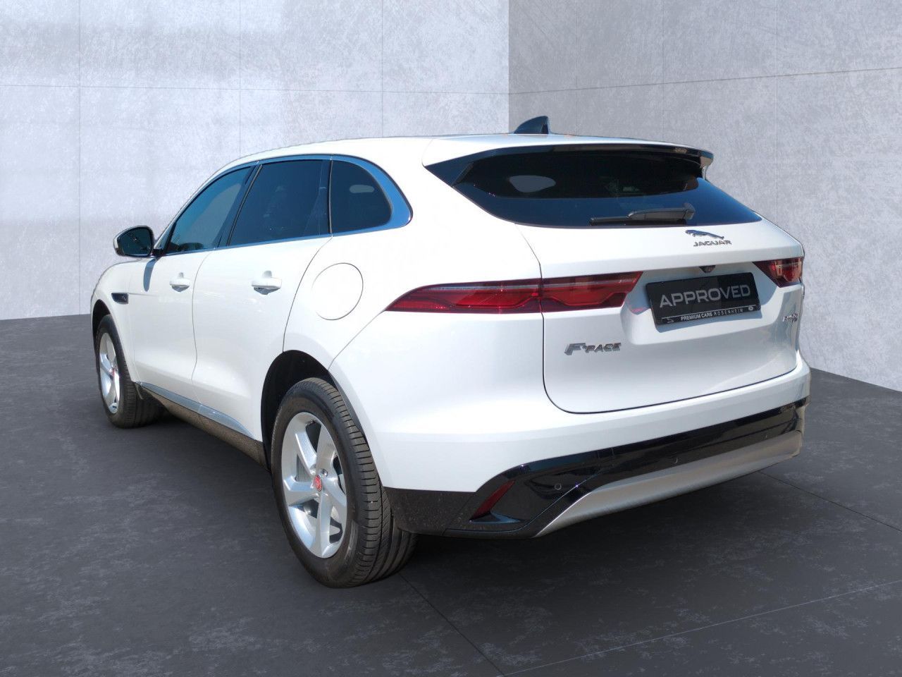 Jaguar F-Pace P400e S AWD HeadUp/Meridian/Winter Kamera