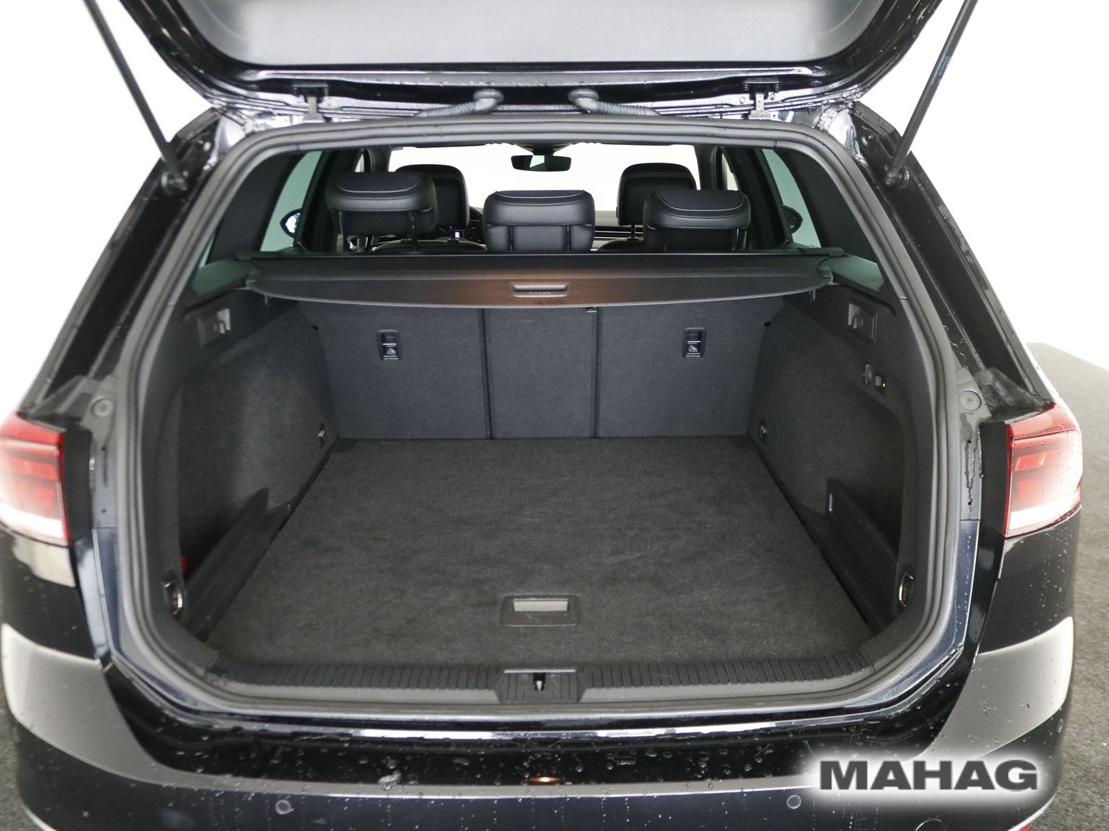 Volkswagen Passat Variant 2.0 TDI 4mot BUSINESS R-LINE LEDE