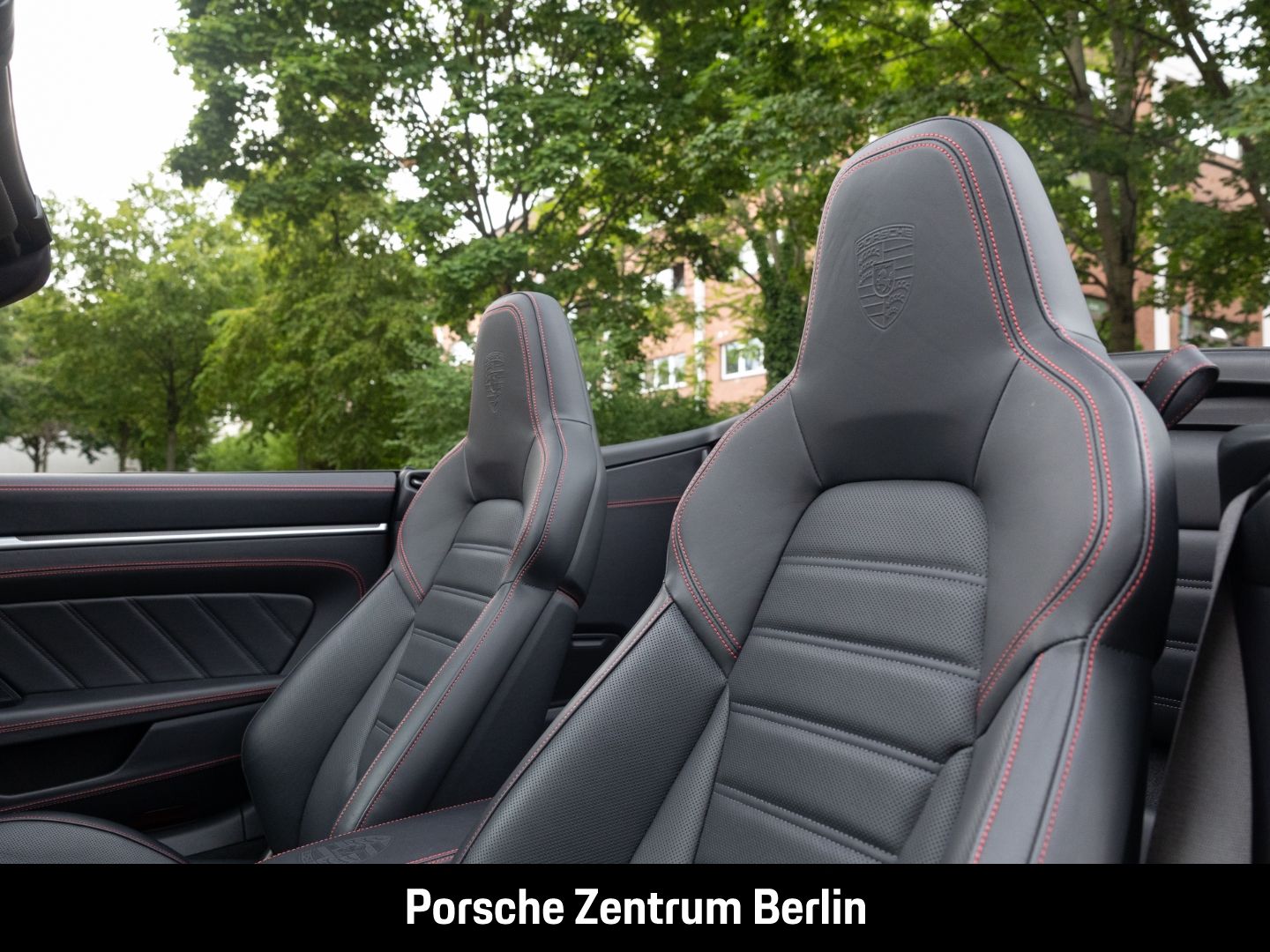 Porsche 992 911 Turbo S Cabriolet Burmester LED-Matrix