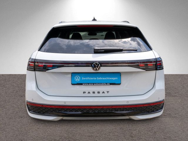 Volkswagen Passat Variant R-Line 2.0TDI 4M DSG PANO HUD AHK