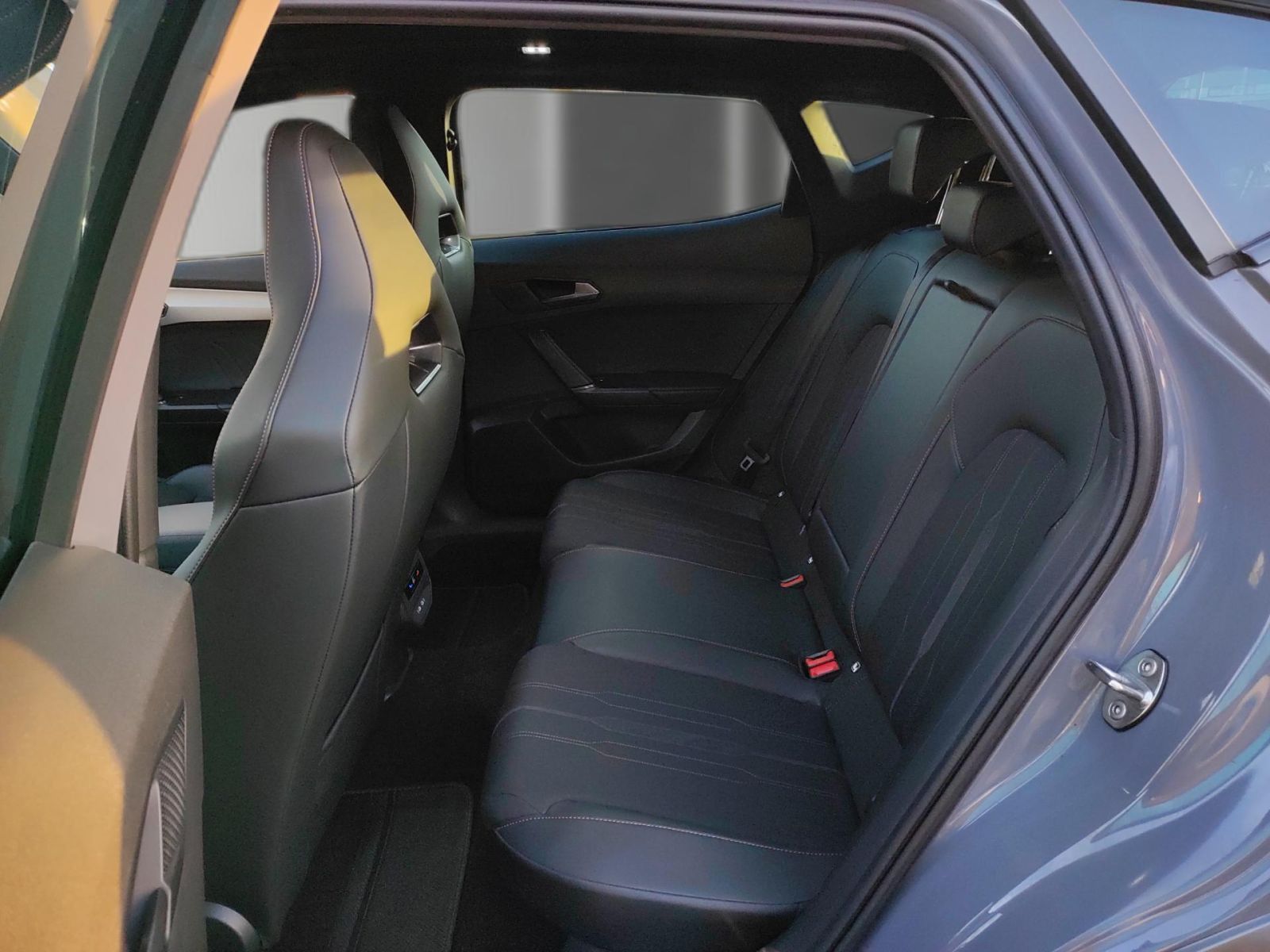 Cupra Formentor 1.4 e-Hybrid VZ DSG *PANO*ACC*AHK*SHZ*