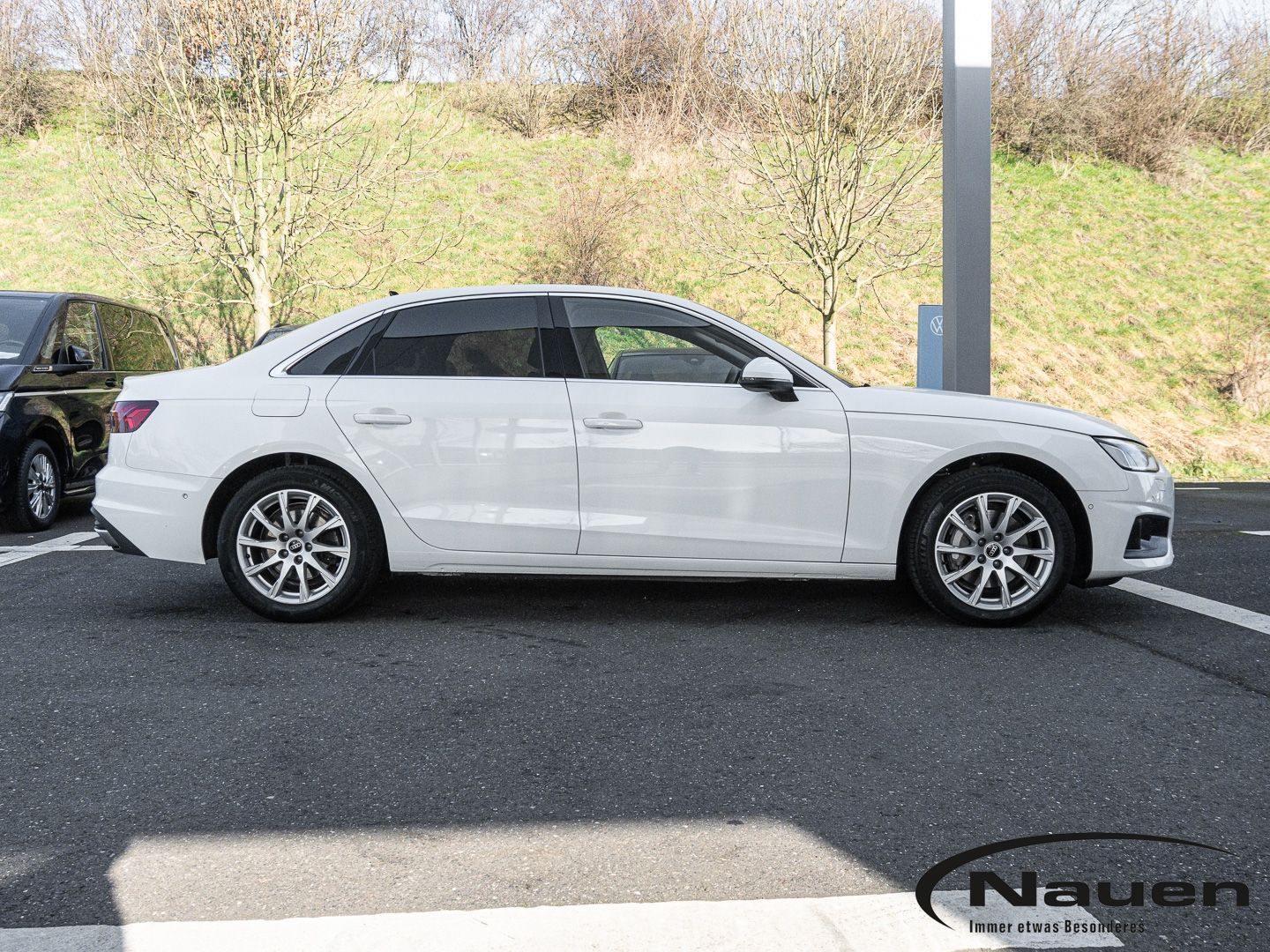Audi A4 Limousine 40 TDI quattro *ACC*PANO*MATRIX*NAV