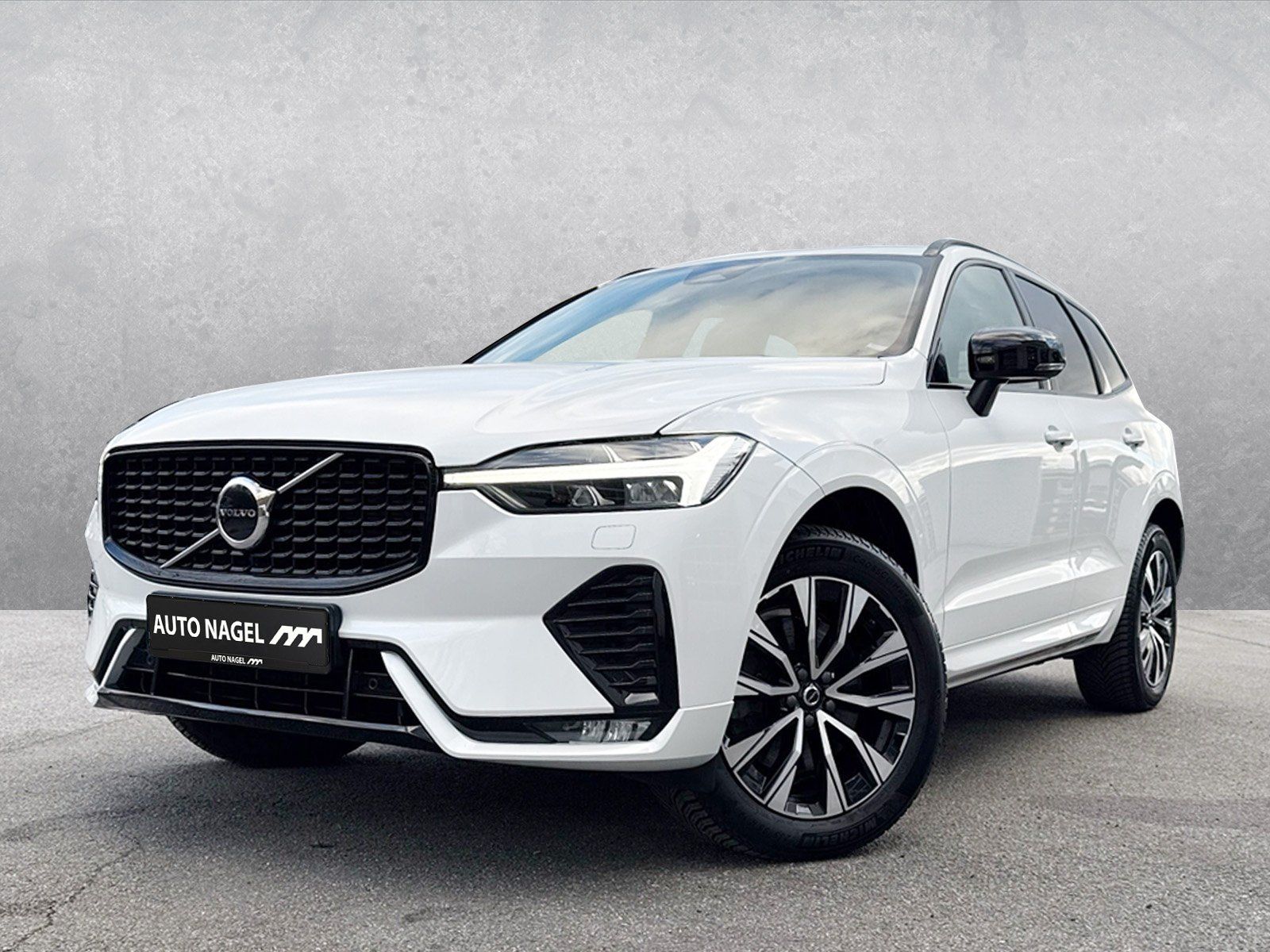 Volvo XC60 Plus B4 AWD Diesel Standhz AWR LichtPaket