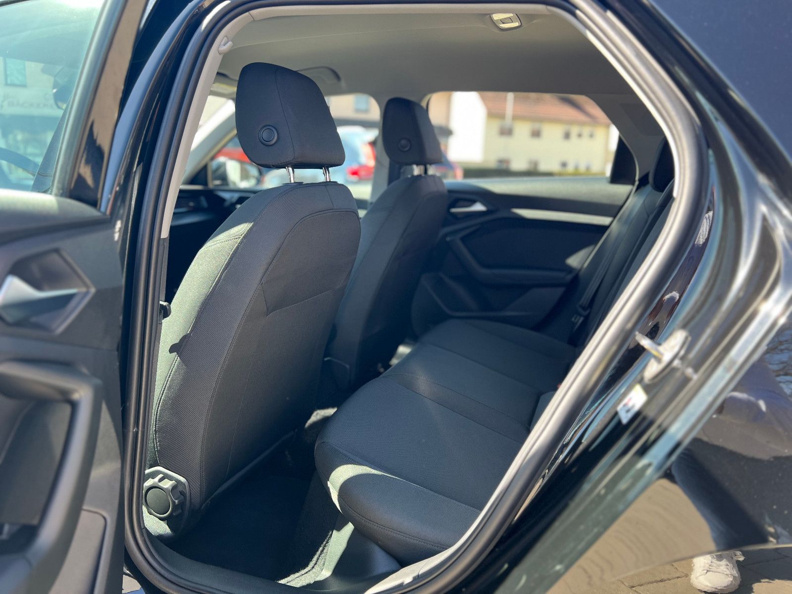 Audi A1 Sportback 30 TFSI S line - Samsaru's Car Outlet