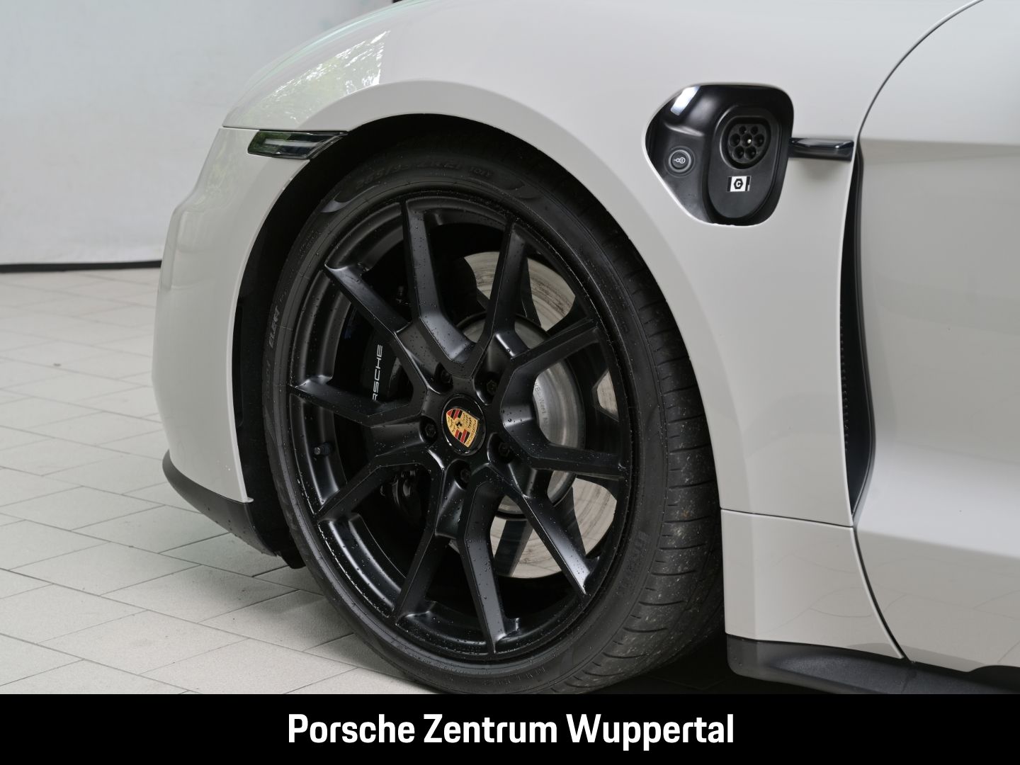 Porsche Taycan GTS Sport Turismo LED-Matrix Luftfederung