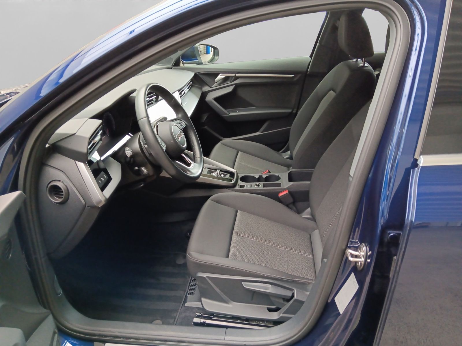 Audi A3 Sportback 35TFSI NAVI LED SOUND RFK