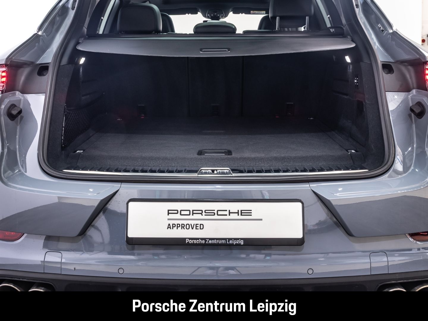 Porsche Cayenne S E-Hybrid HA-Lenkung InnoDrive Head-Up