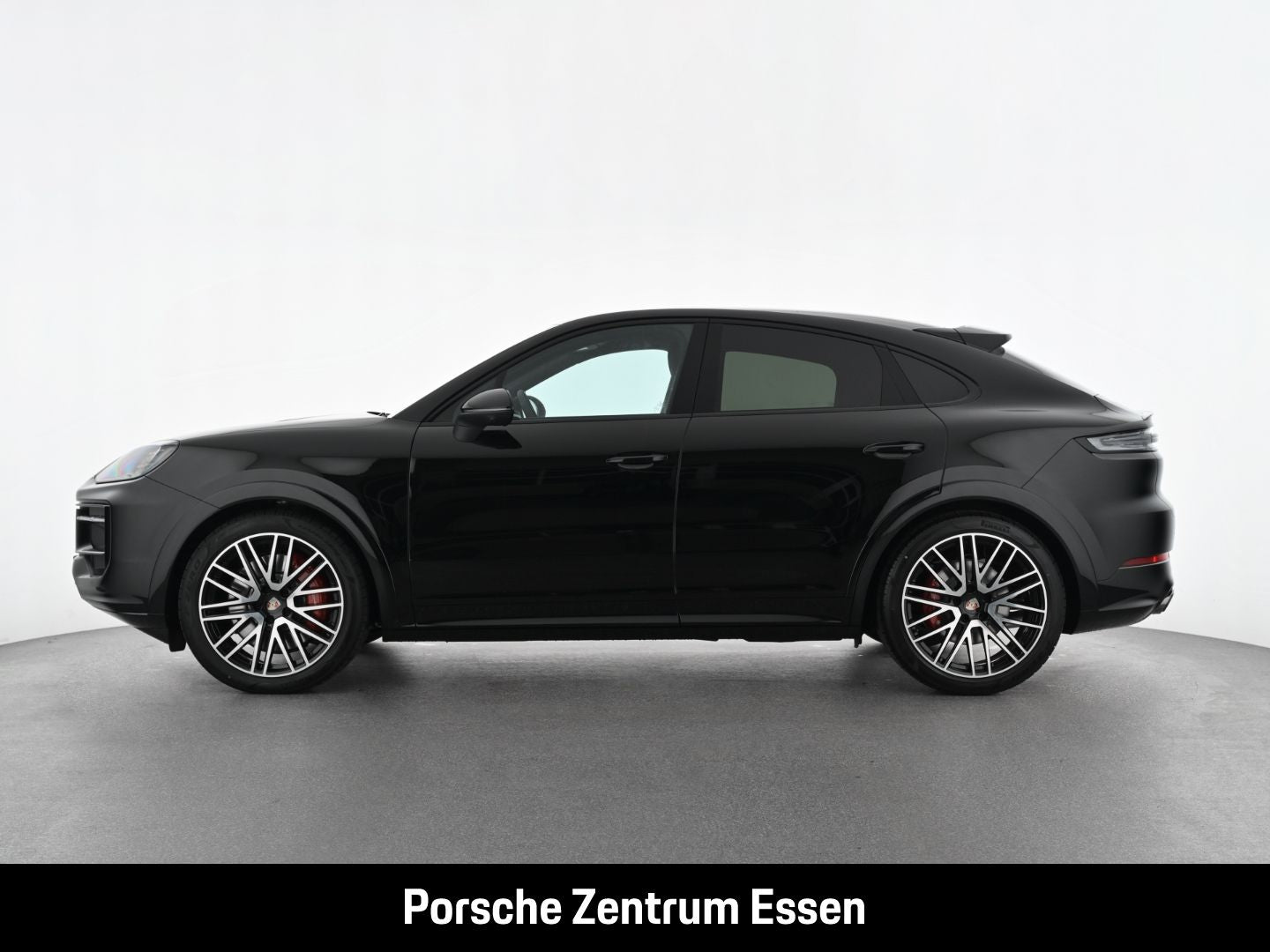 Porsche Cayenne S Coupe / Luftfederung Sportabgasanlage