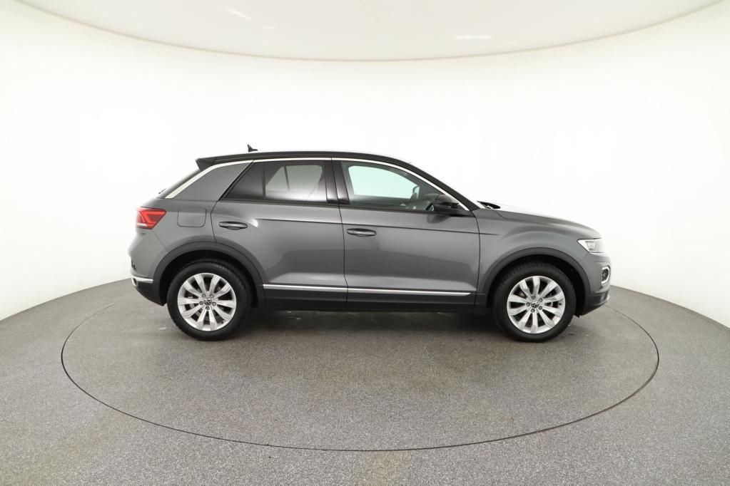 Volkswagen T-Roc Sport 1.5 TSI - Samsaru's Car Outlet