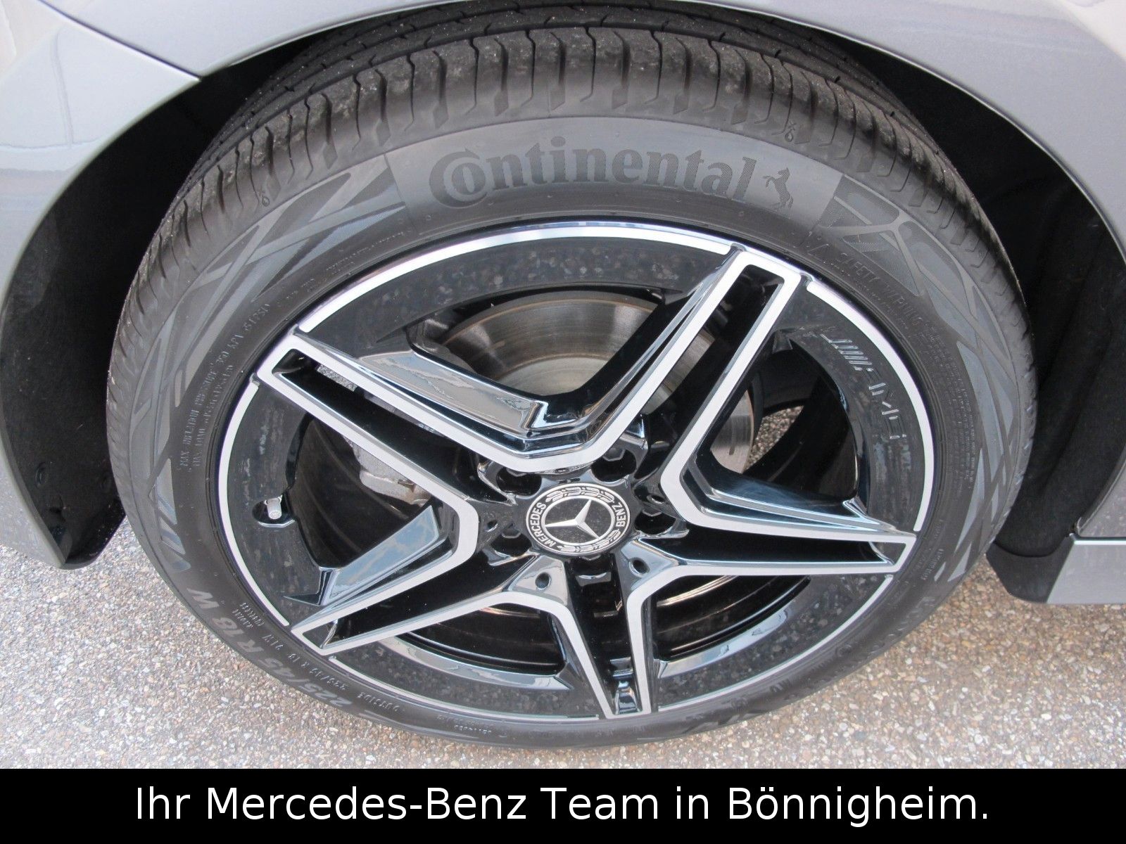 Mercedes-Benz A 180 AMG Line - Samsaru's Car Outlet